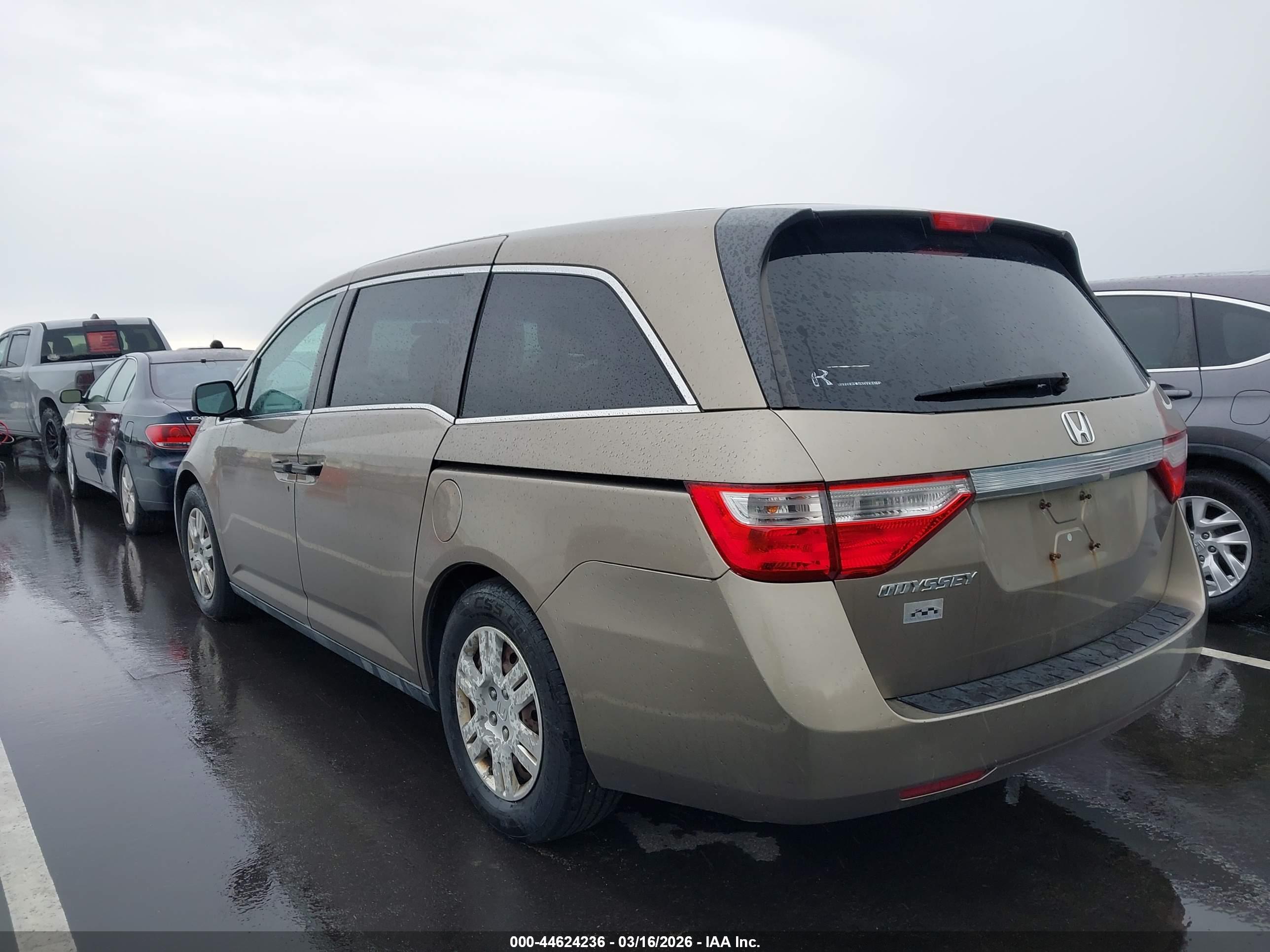 HONDA ODYSSEY image 3