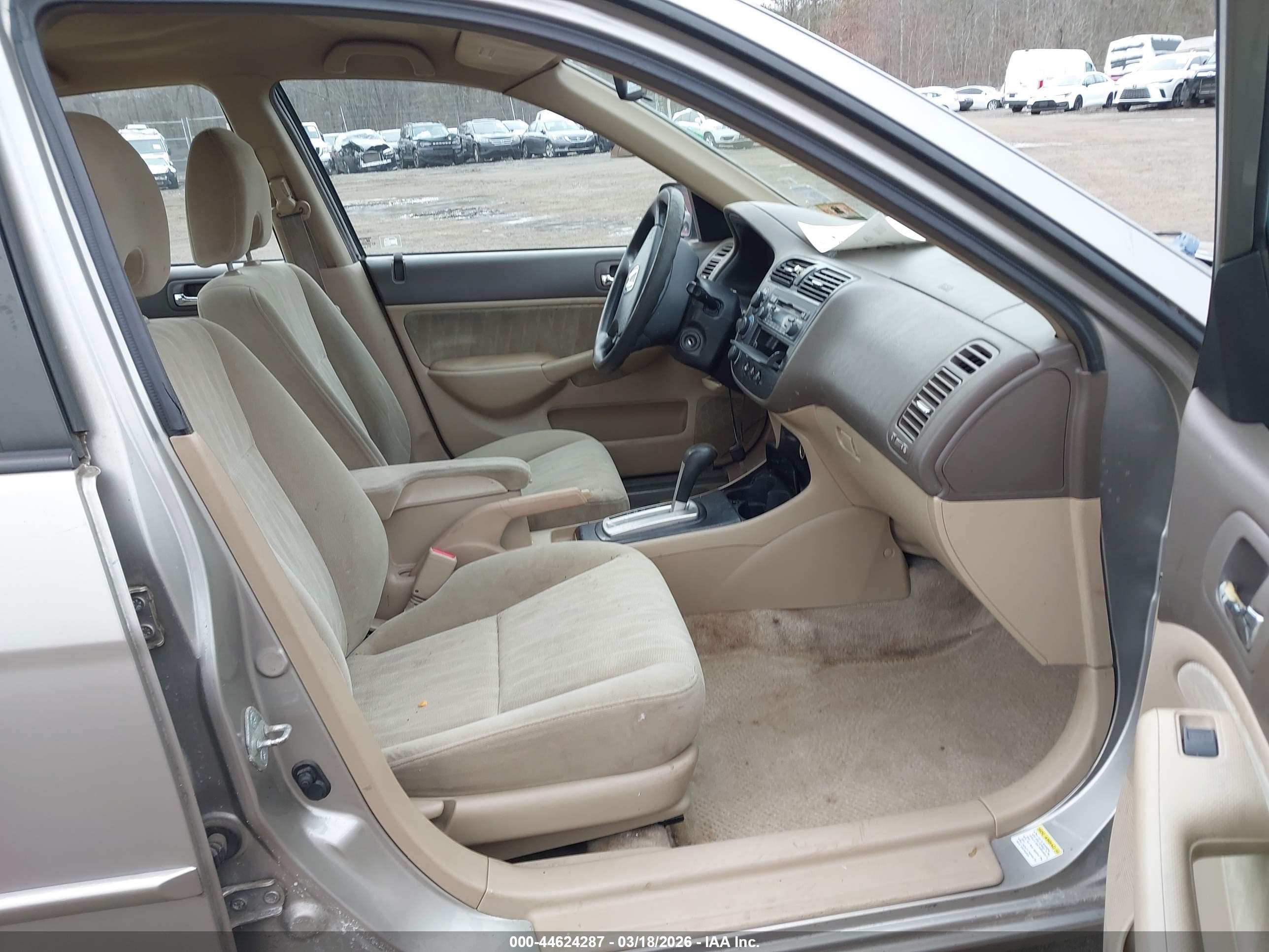 HONDA CIVIC image 5