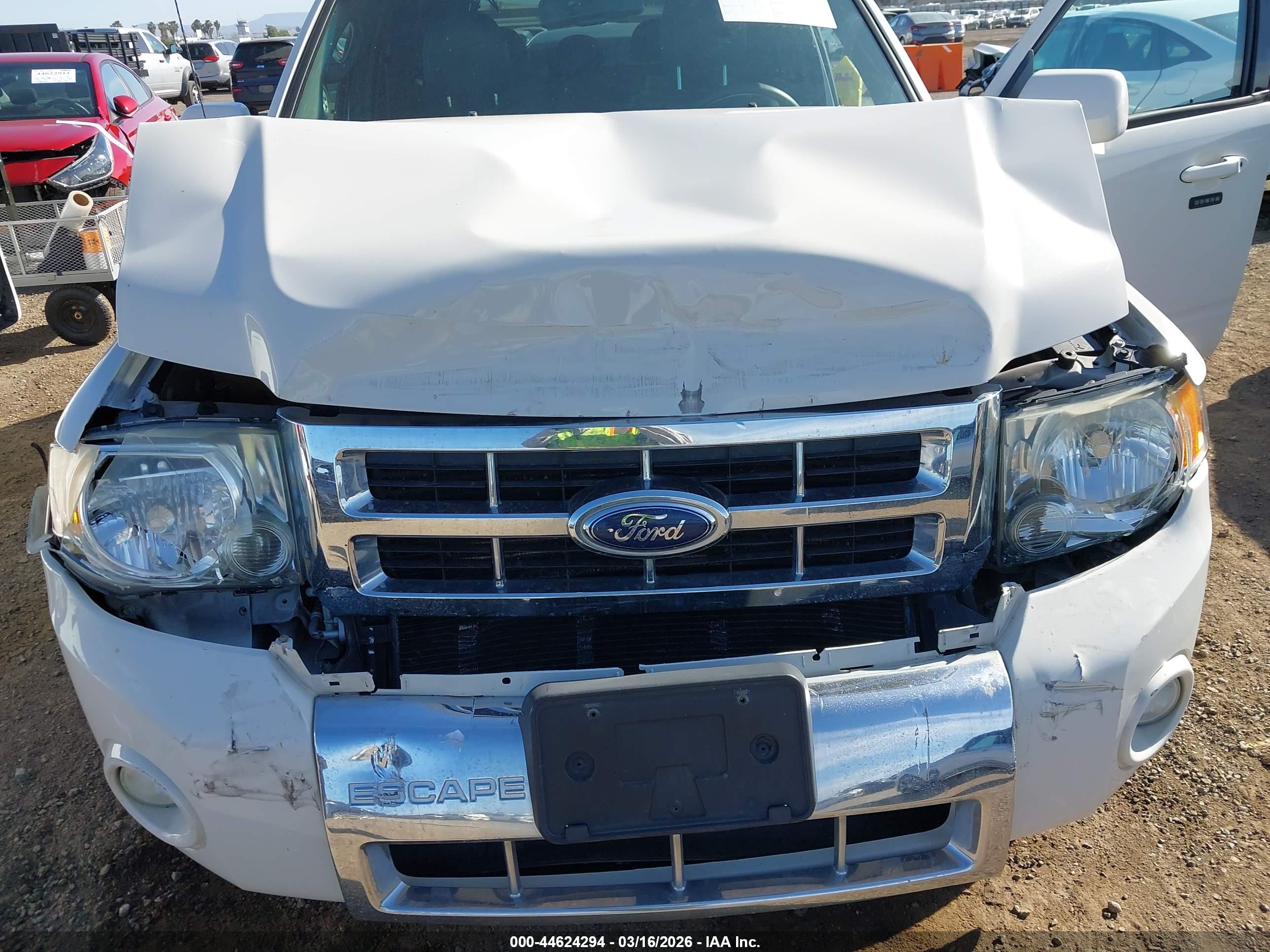 FORD ESCAPE image 6