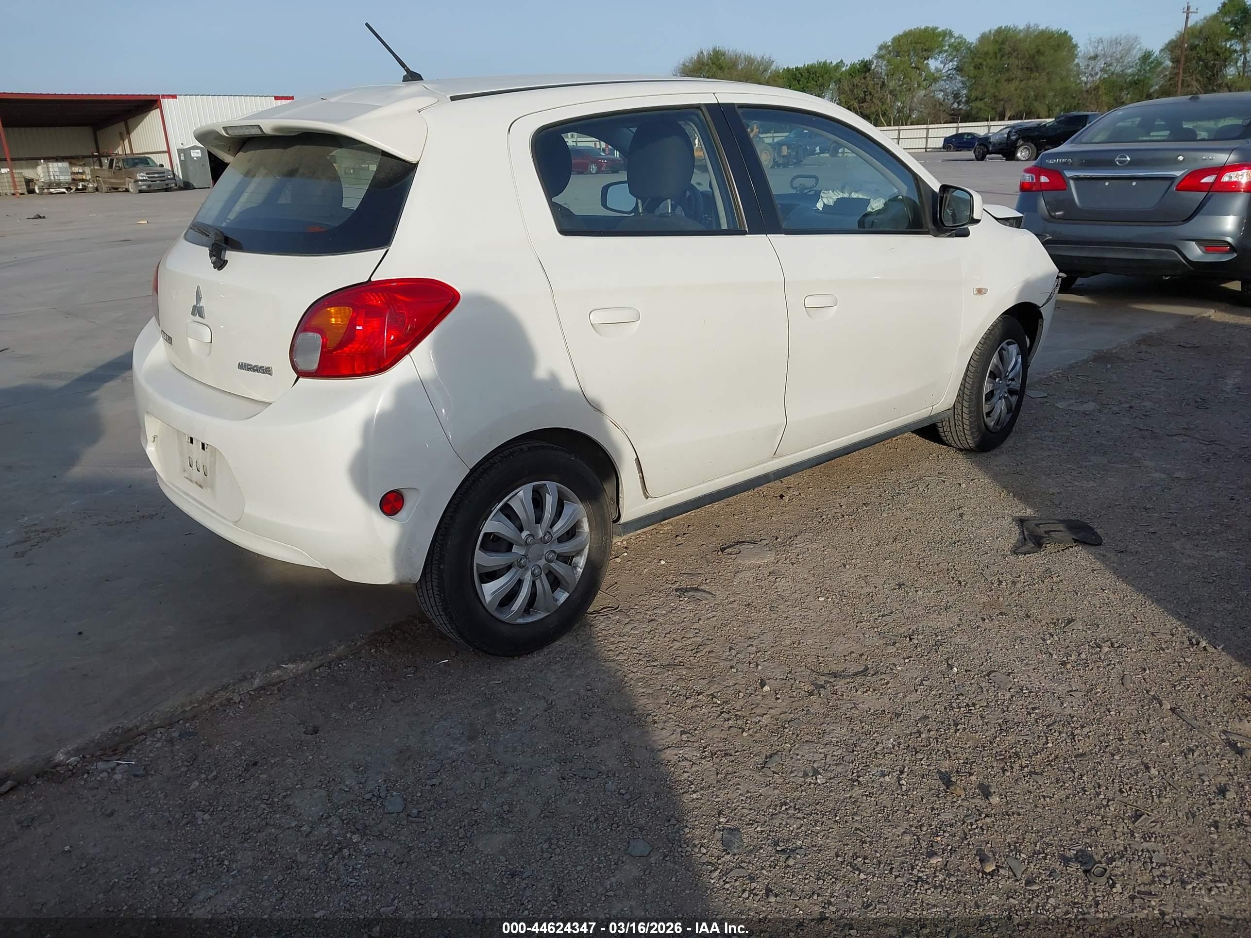 MITSUBISHI MIRAGE image 4