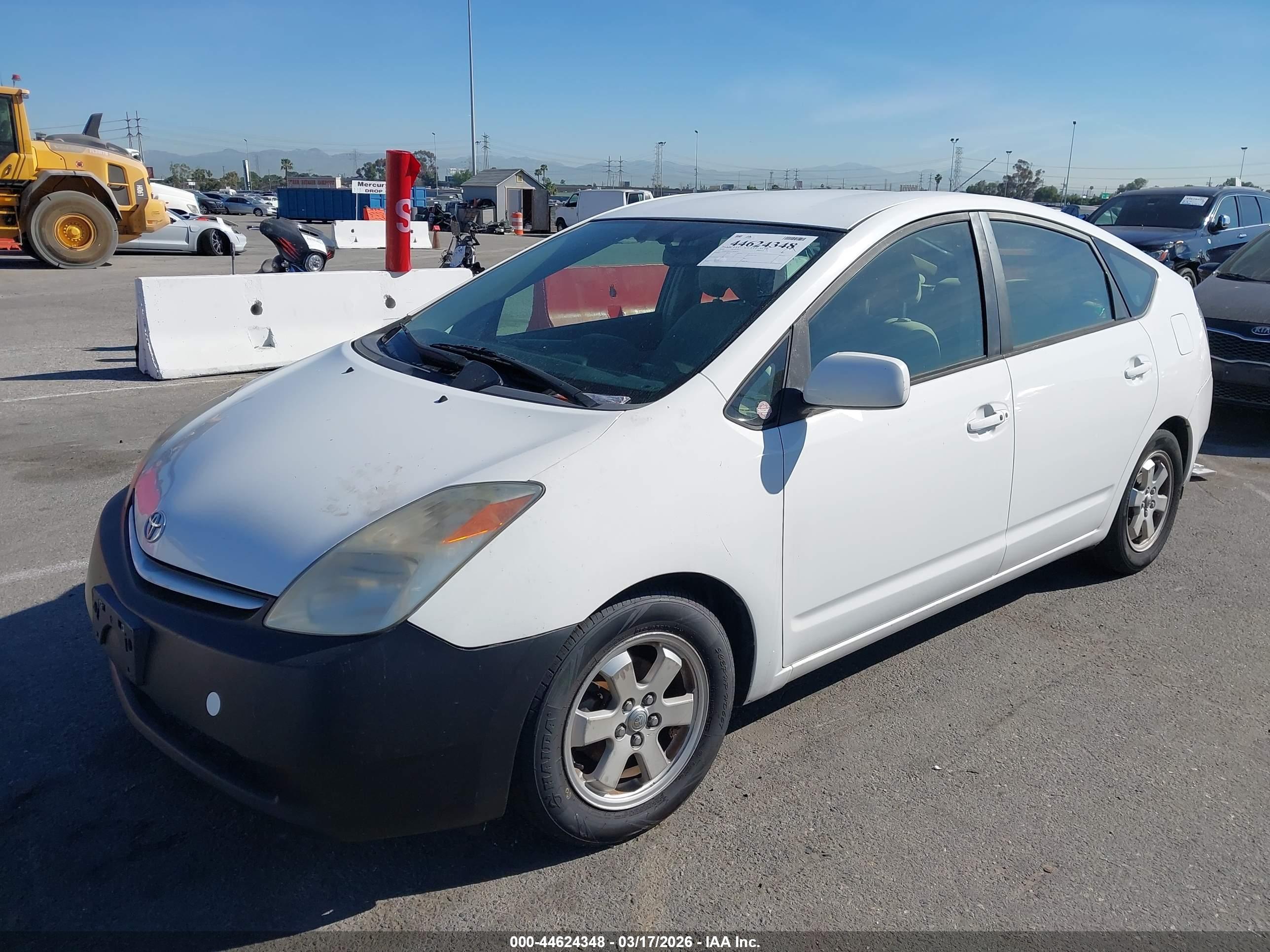 TOYOTA PRIUS image 2
