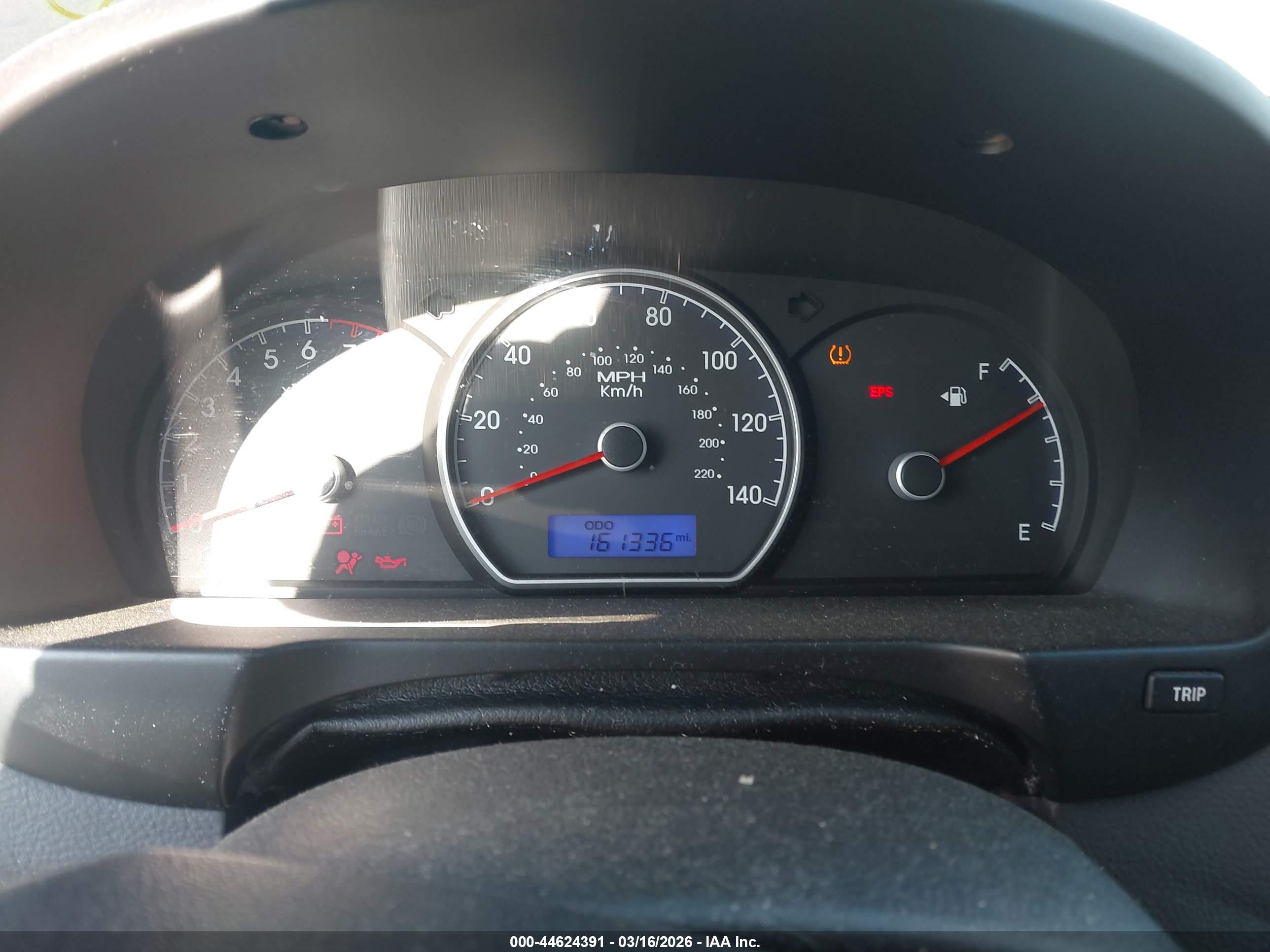 HYUNDAI ELANTRA image 7