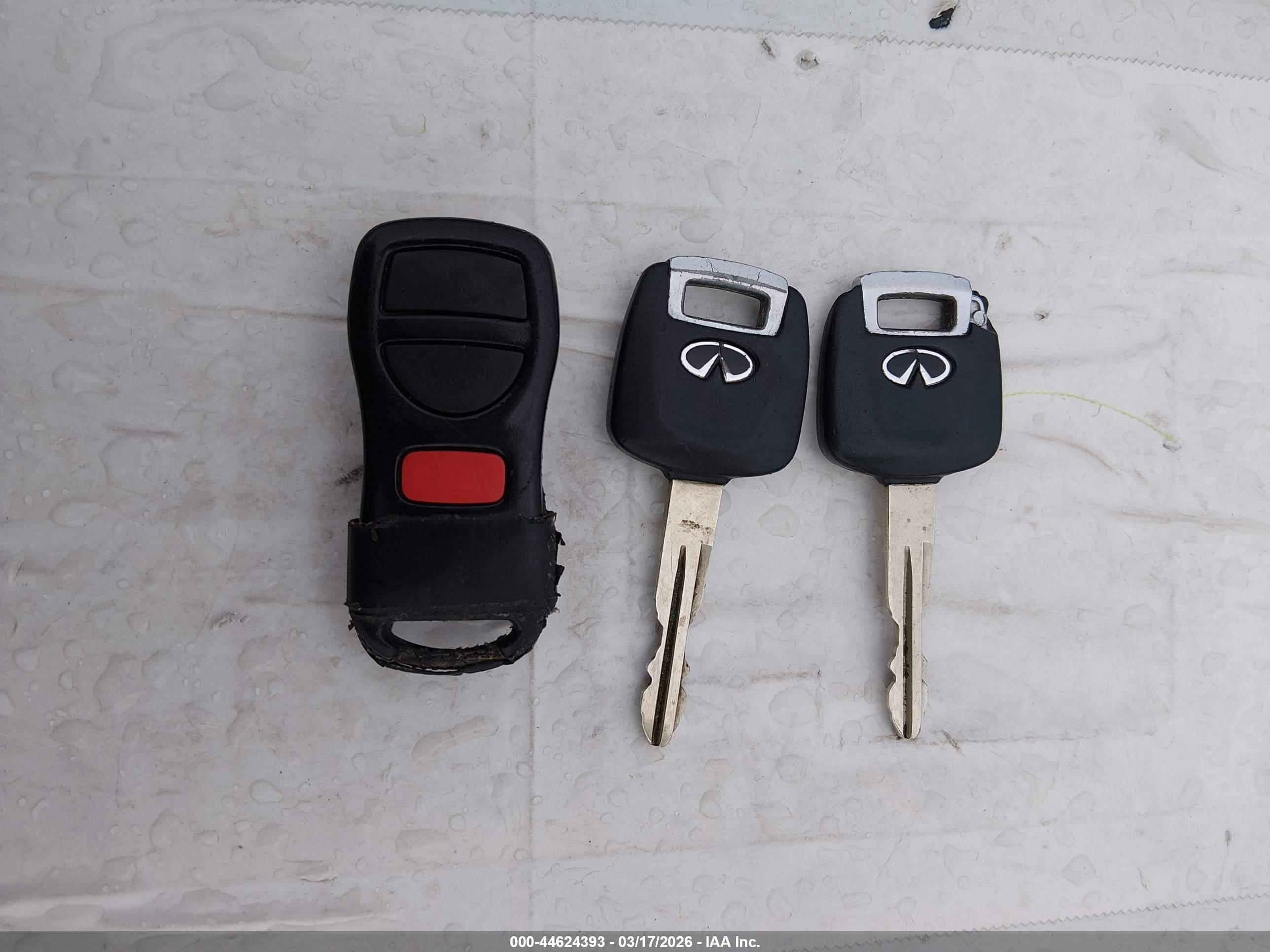 INFINITI FX35 image 11
