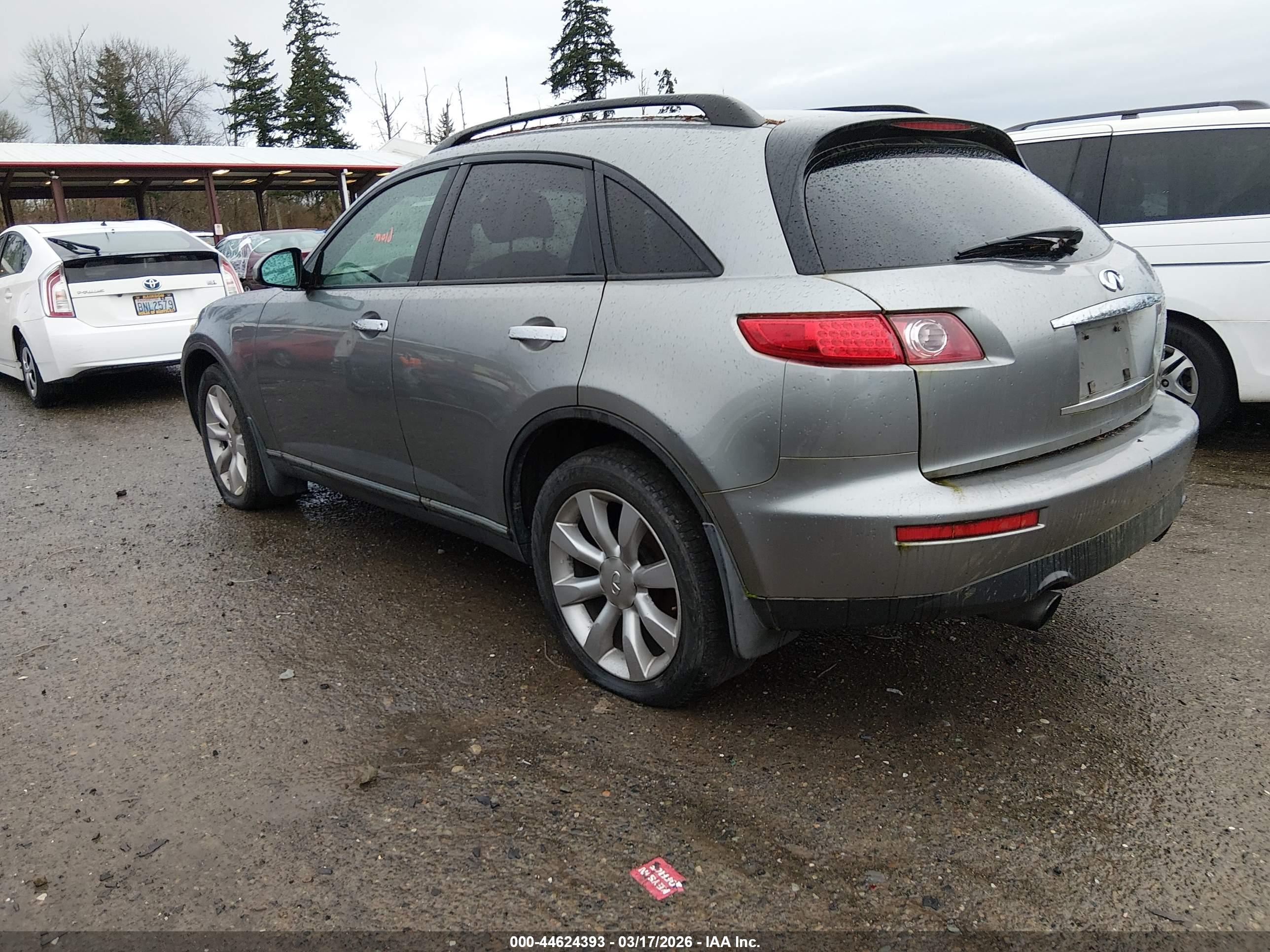 INFINITI FX35 image 3