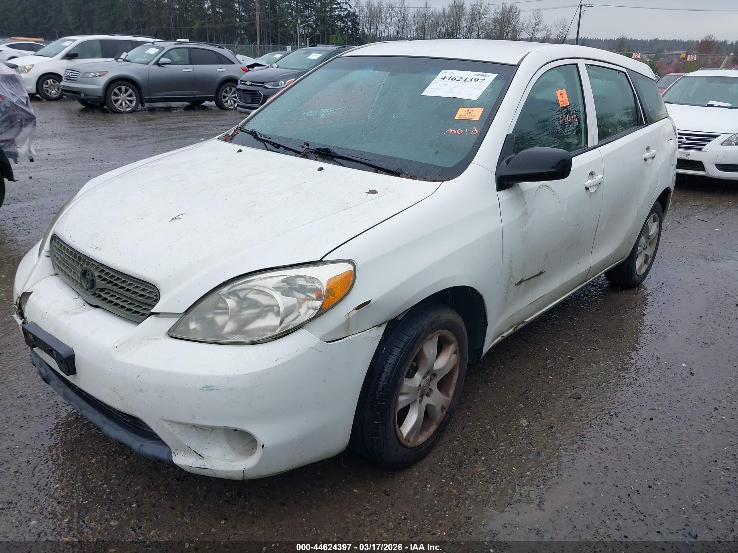 TOYOTA MATRIX image 2