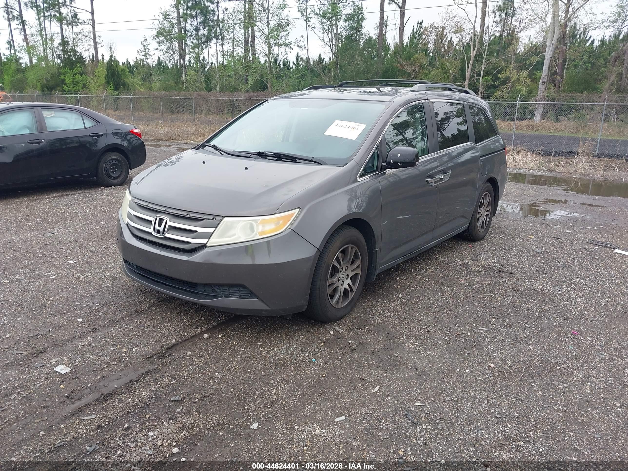 HONDA ODYSSEY image 2