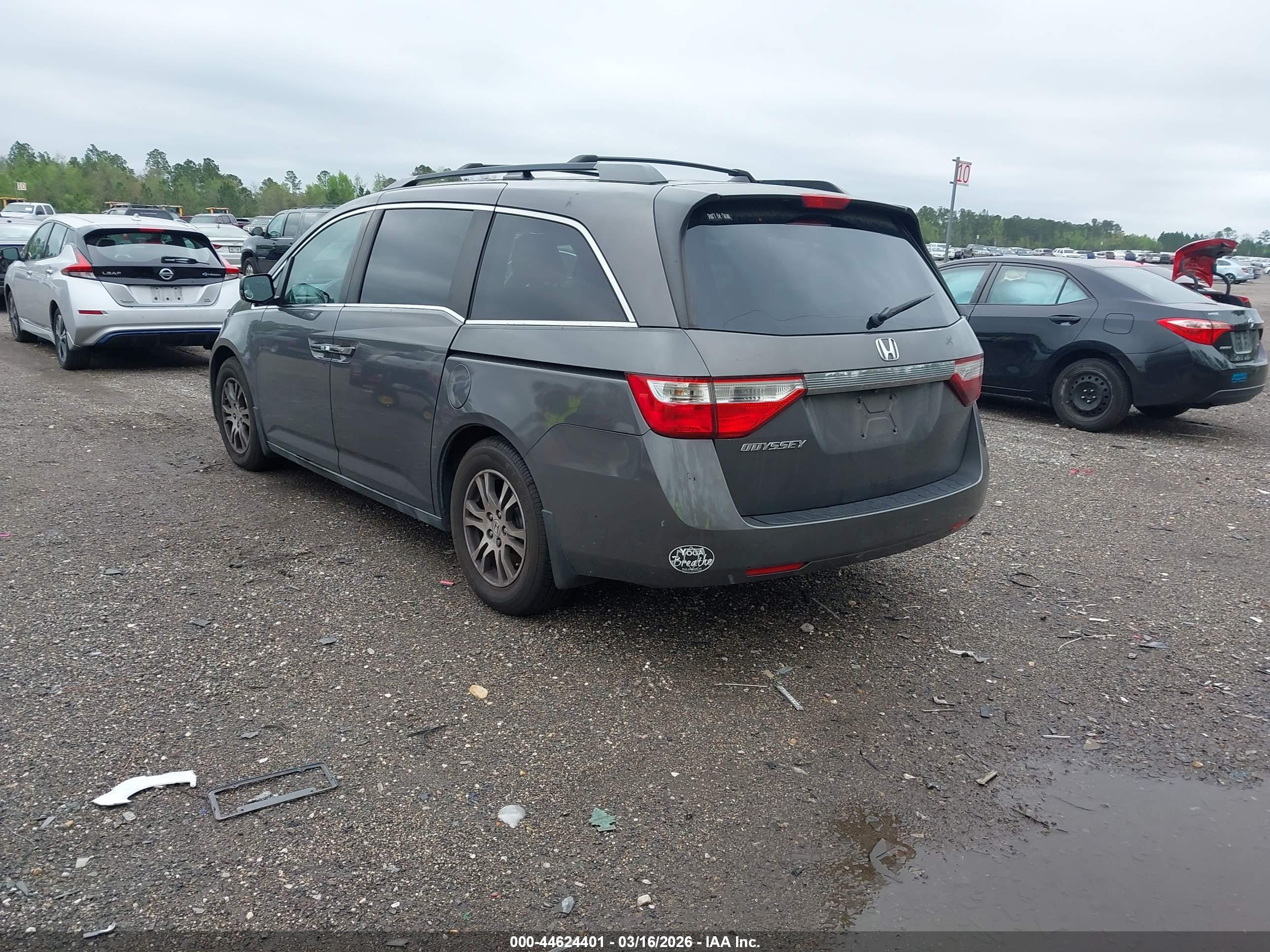 HONDA ODYSSEY image 3