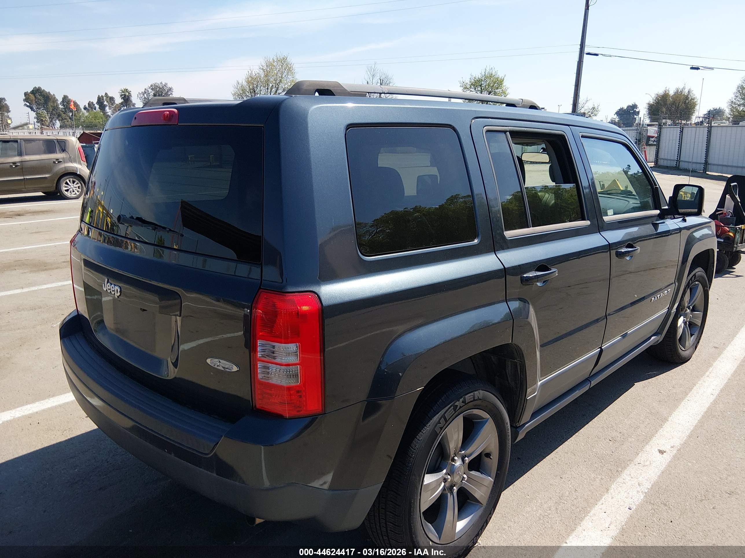 JEEP PATRIOT image 4