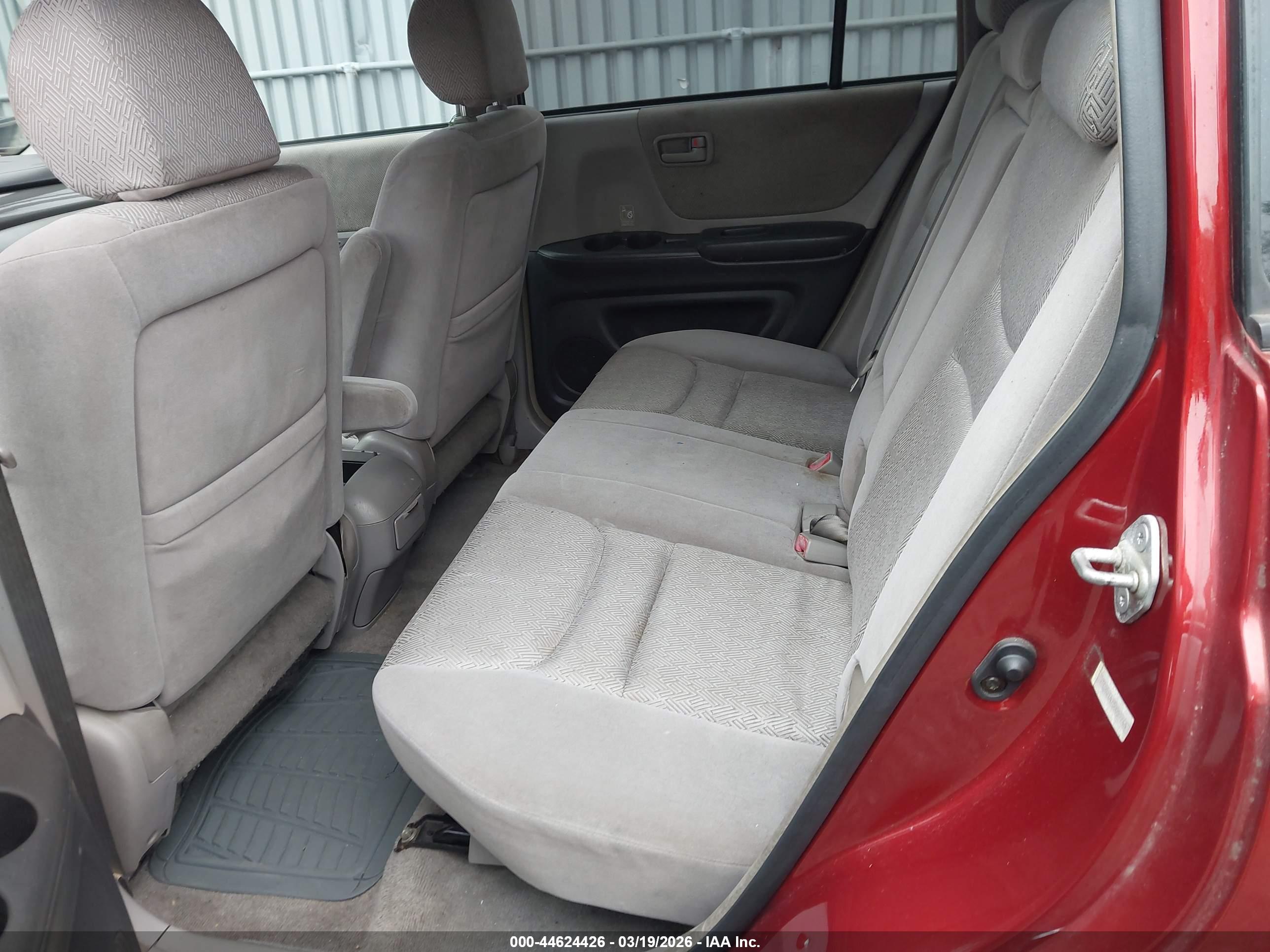 TOYOTA HIGHLANDER image 8