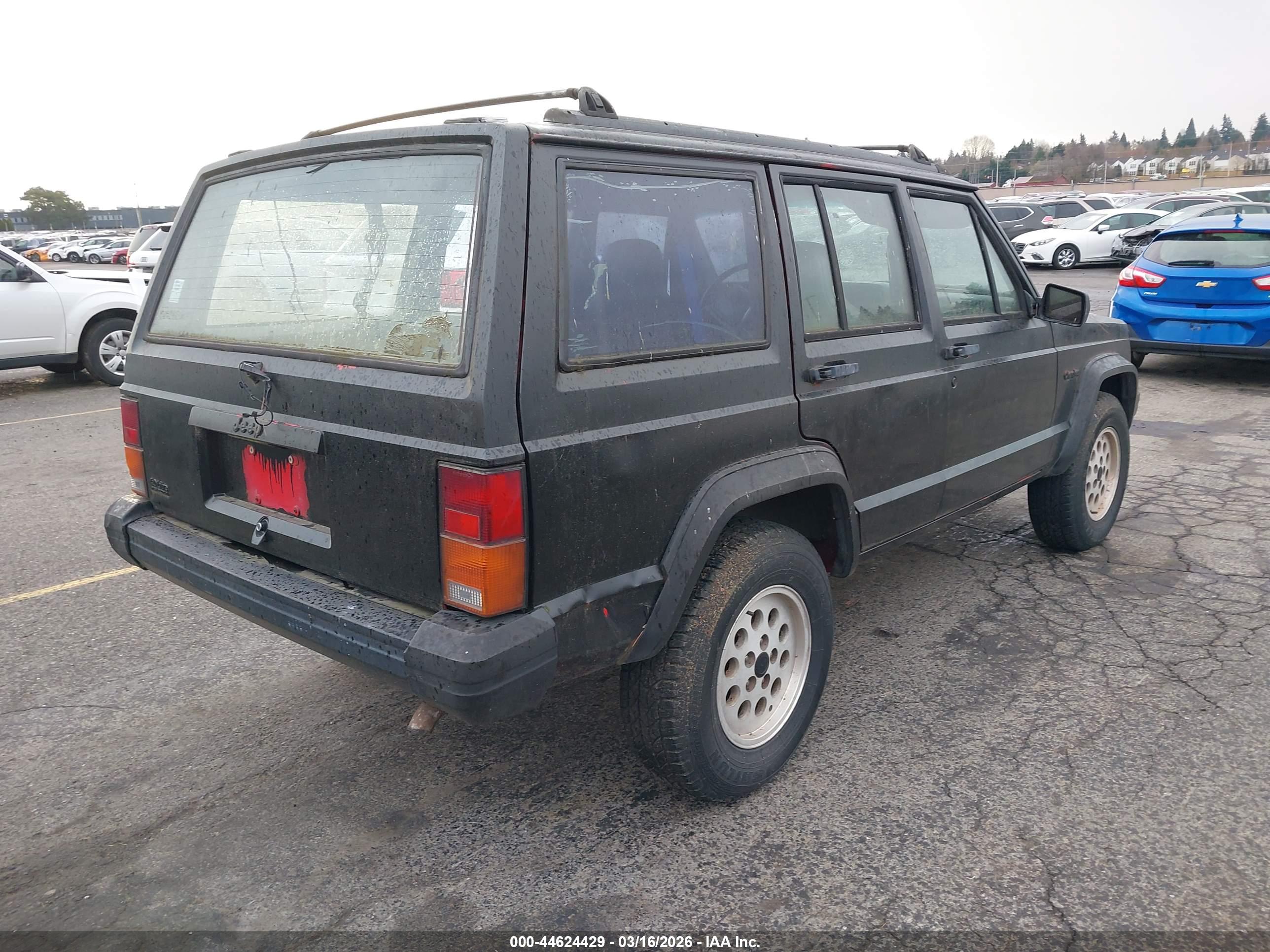 JEEP CHEROKEE image 4