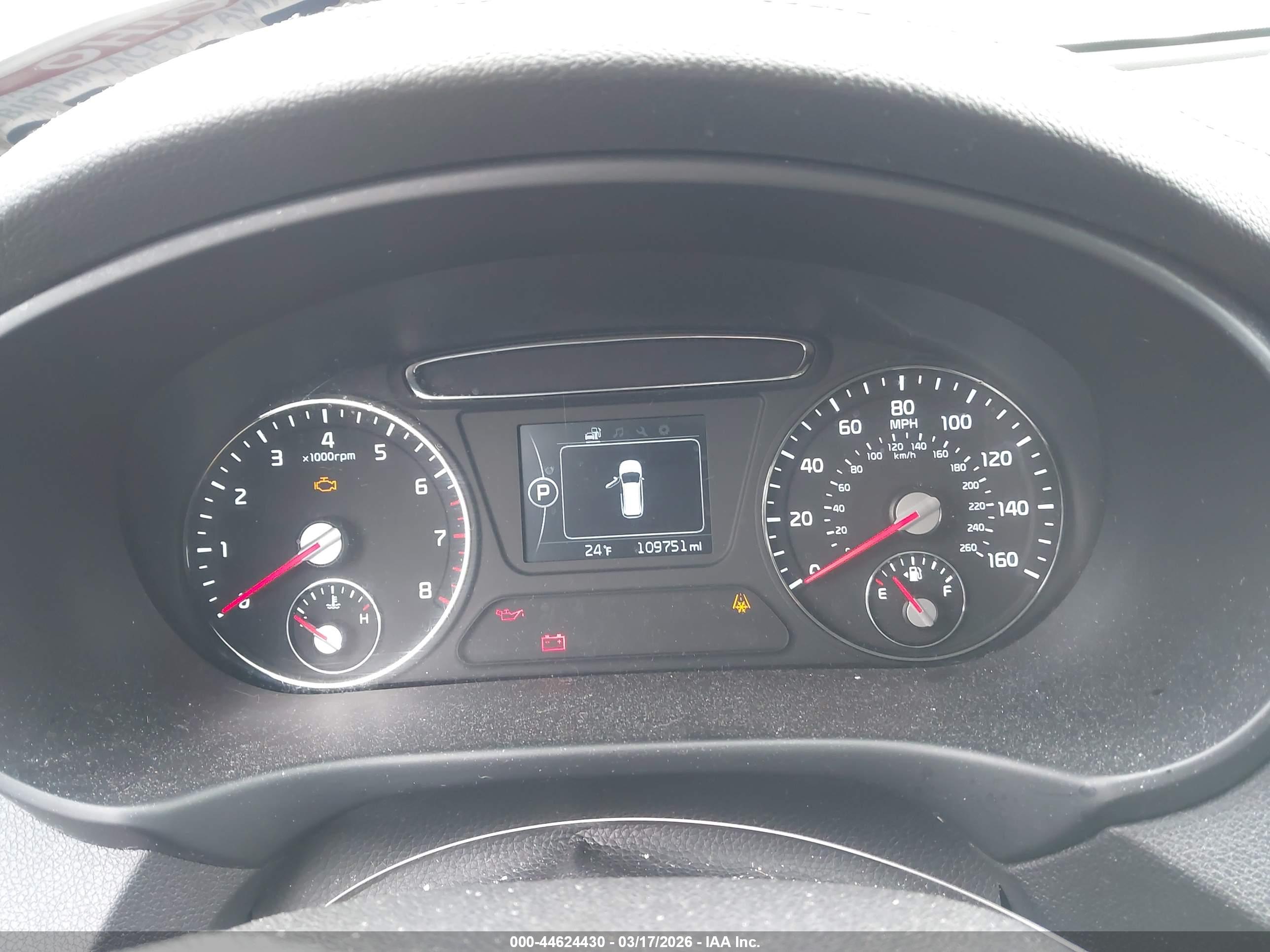 KIA SORENTO image 7