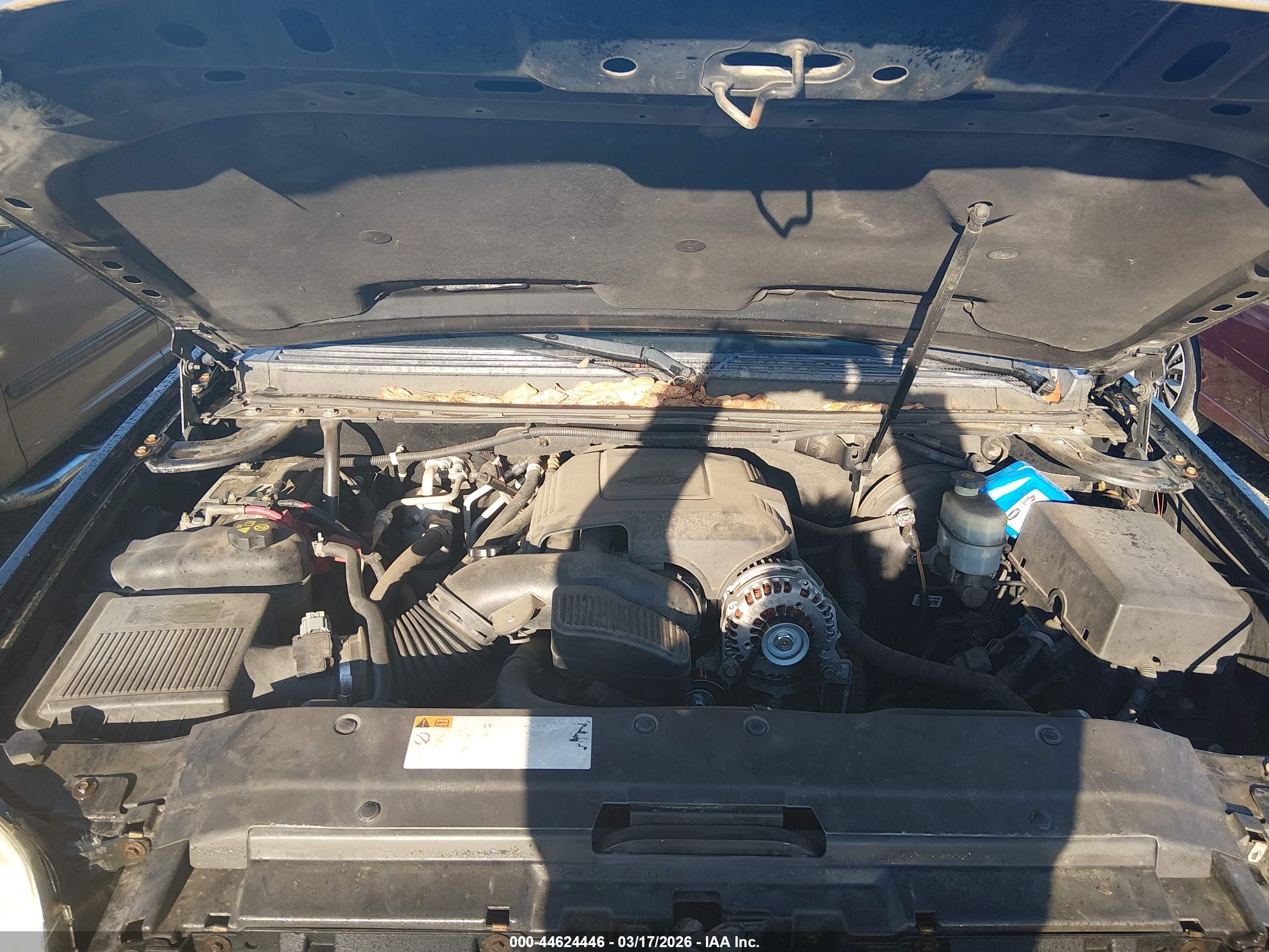 GMC YUKON image 10