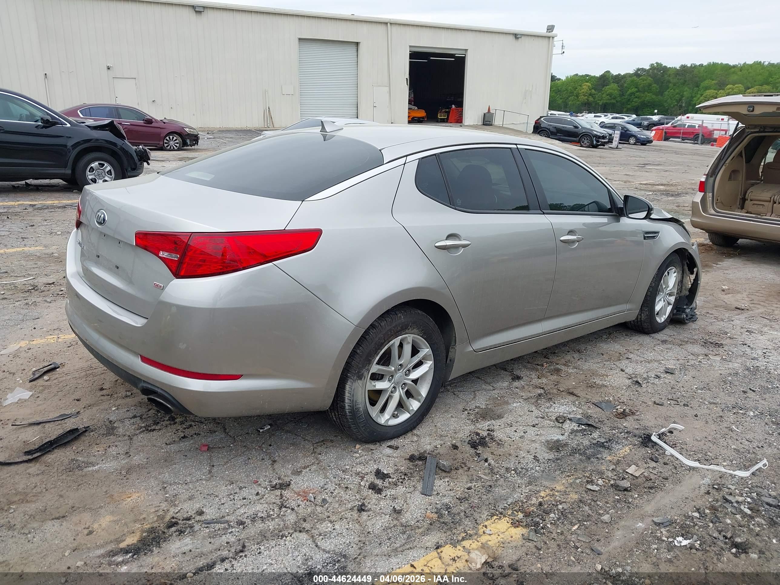 KIA OPTIMA image 4