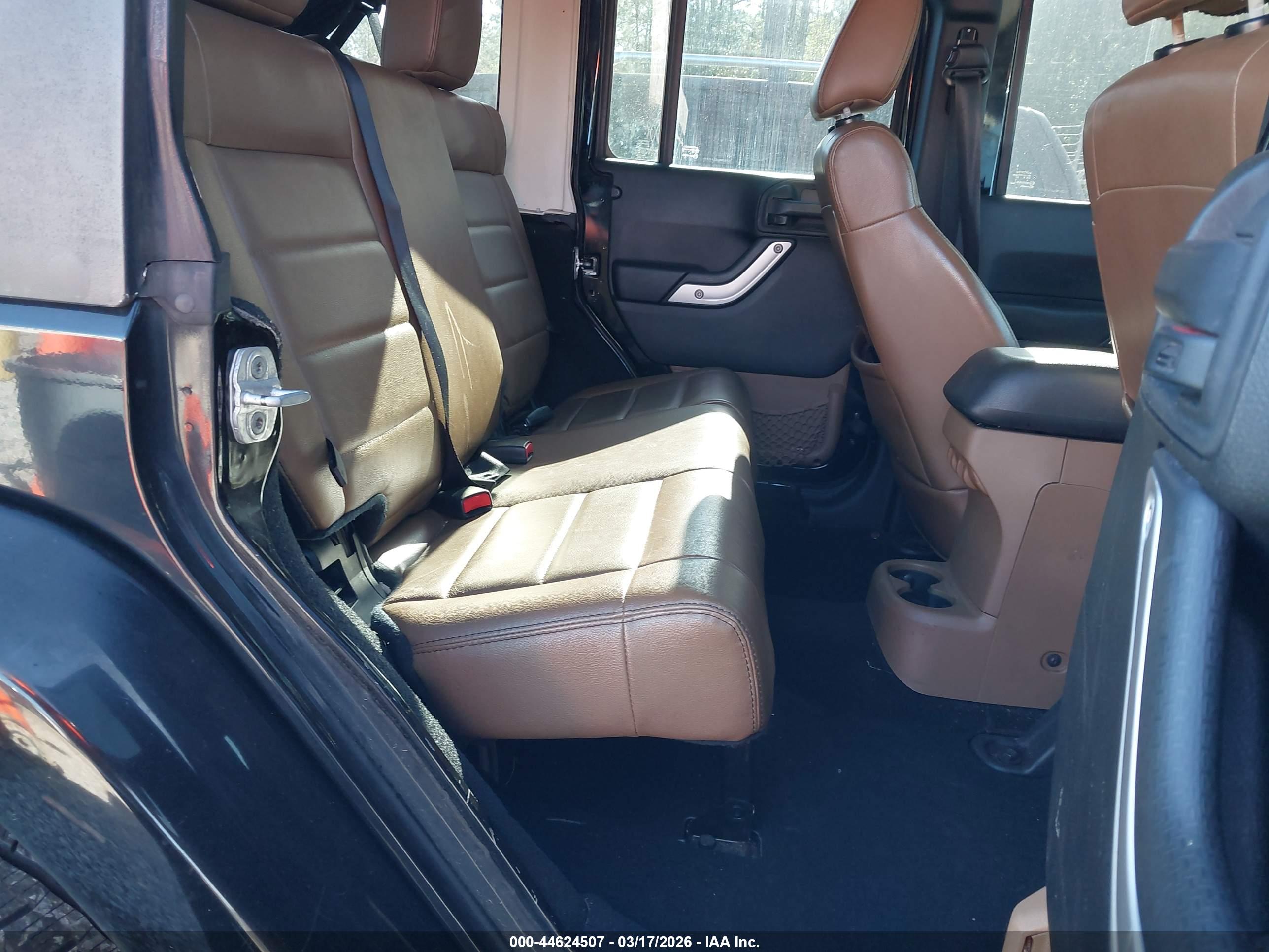 JEEP WRANGLER image 8
