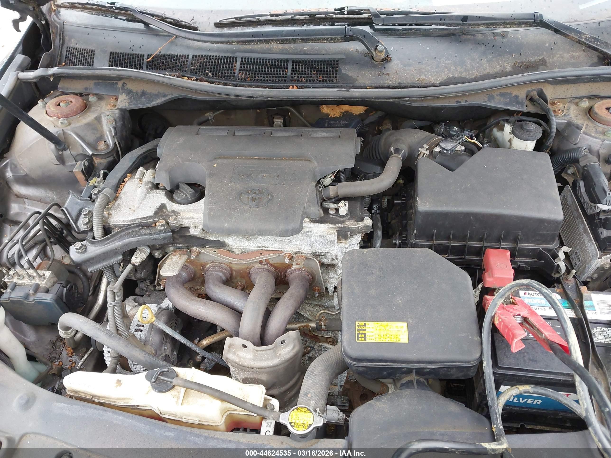 TOYOTA CAMRY image 10