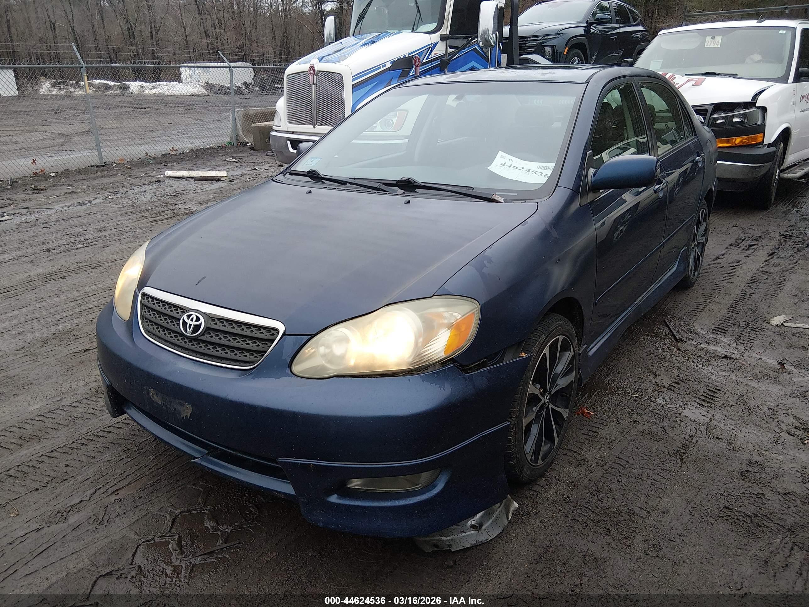 TOYOTA COROLLA image 2