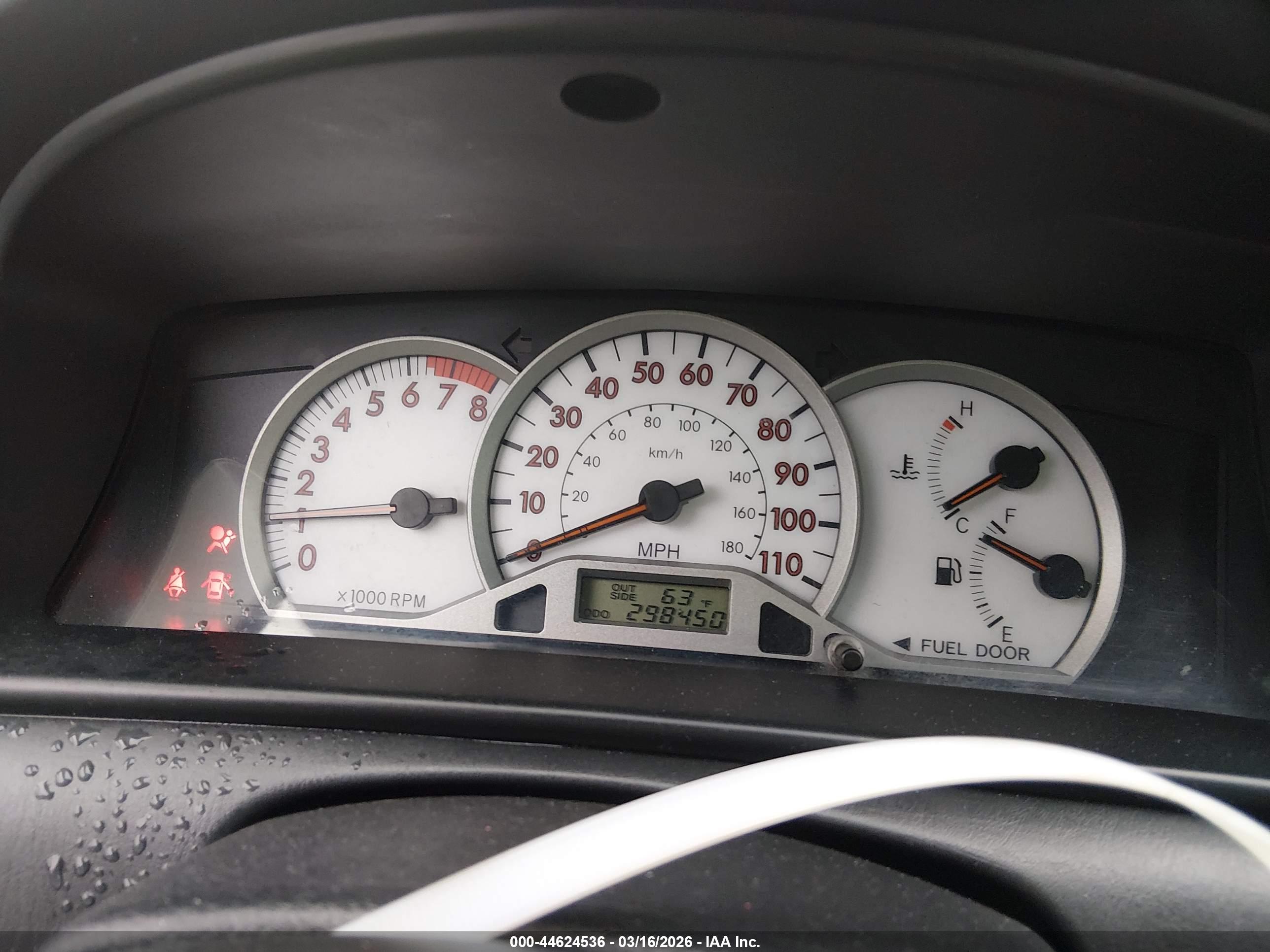 TOYOTA COROLLA image 7