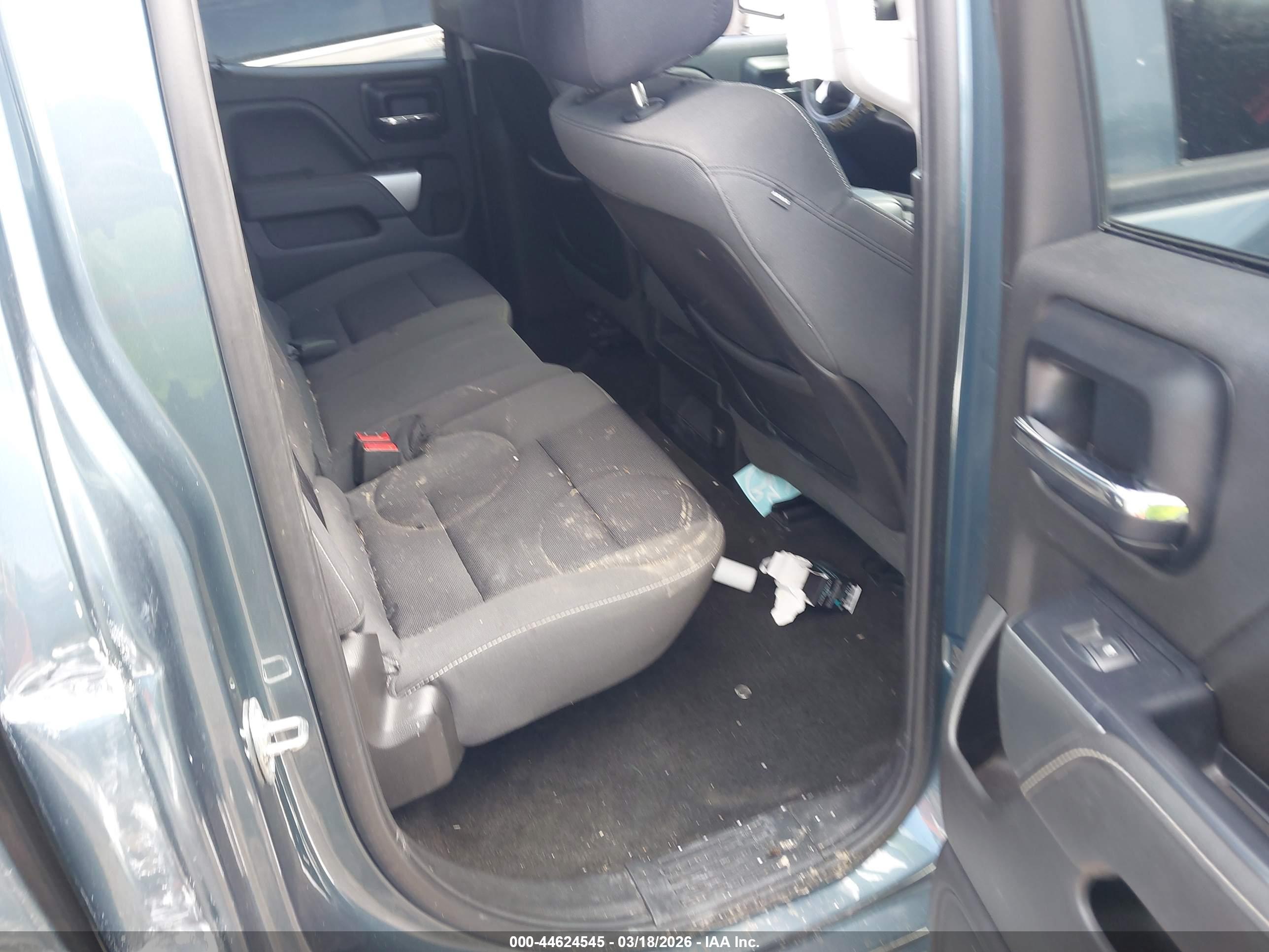 CHEVROLET SILVERADO image 8