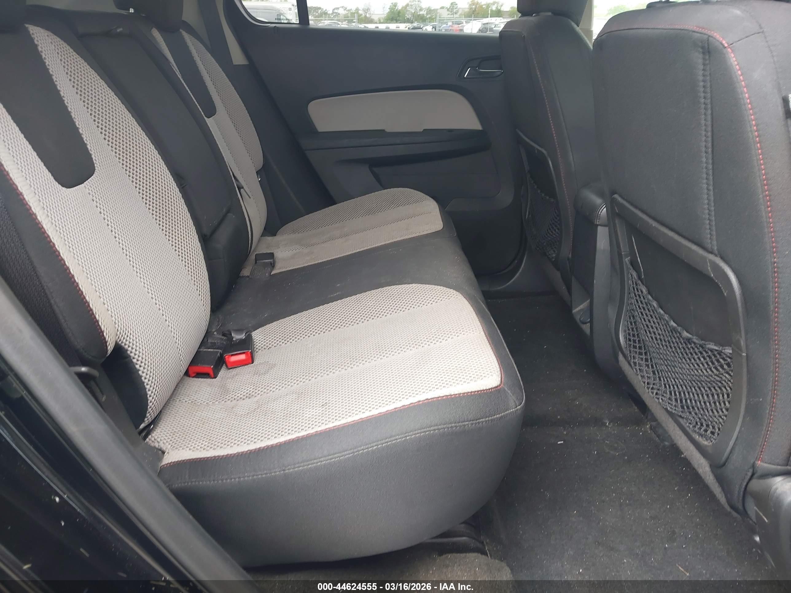 CHEVROLET EQUINOX image 8