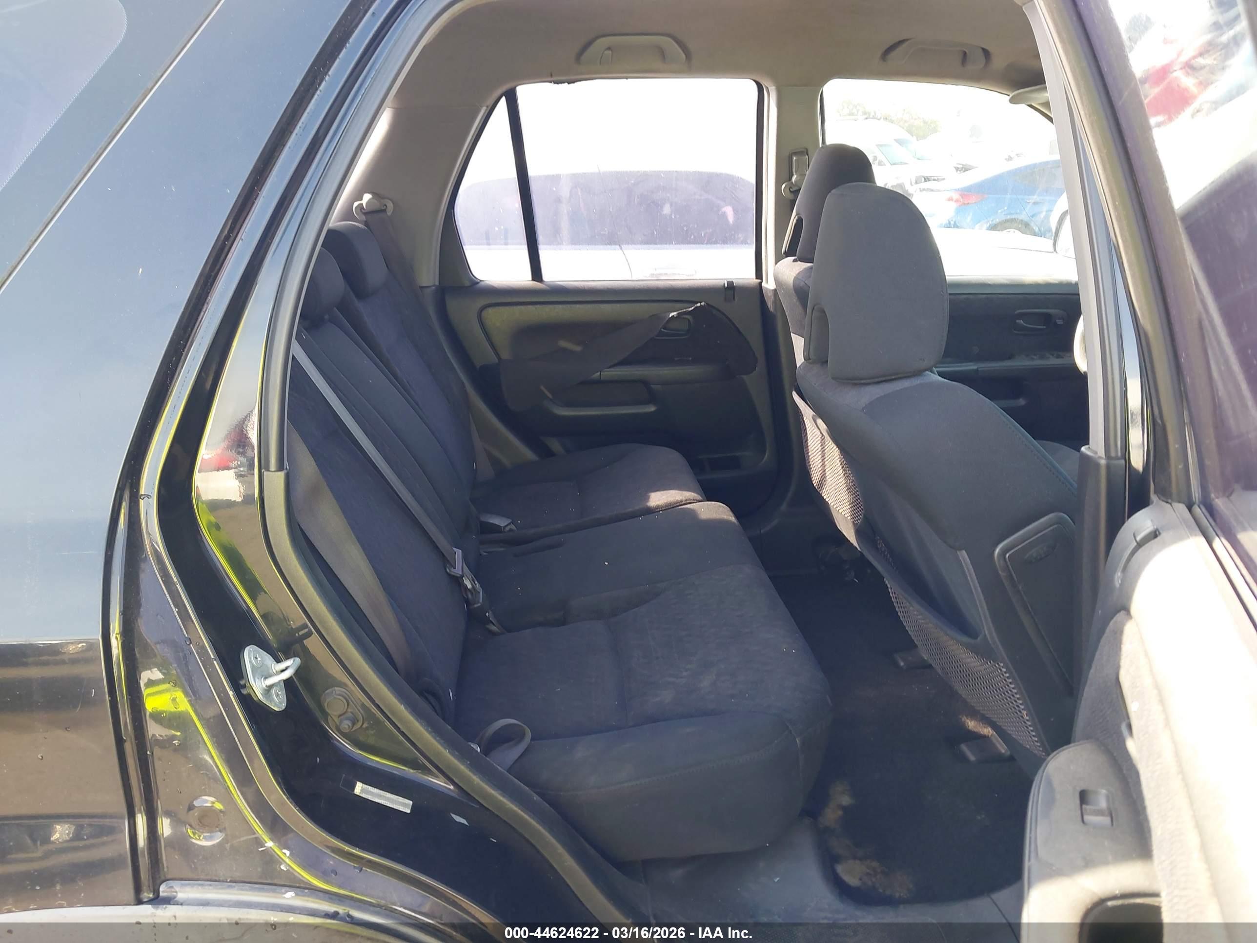 HONDA CR-V image 8