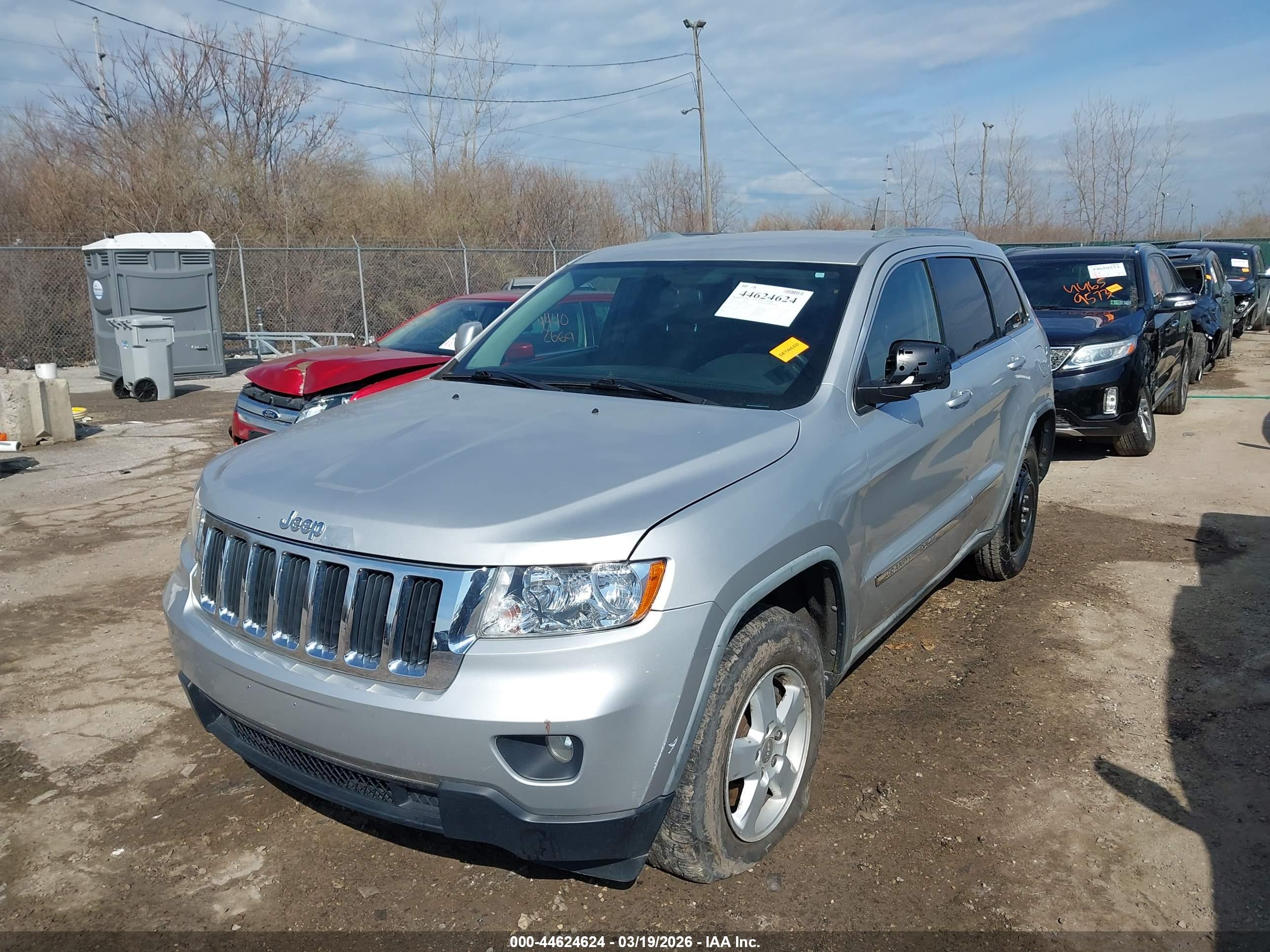 JEEP GRAND image 2