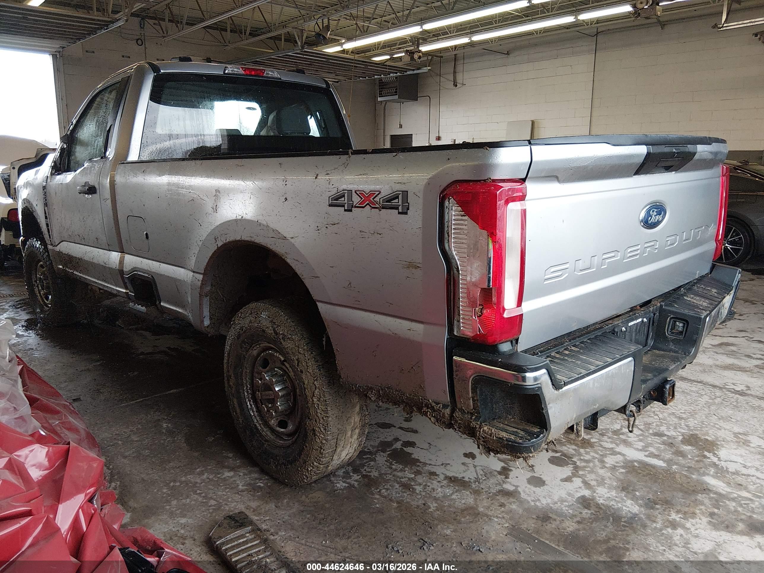 FORD F-250 image 3