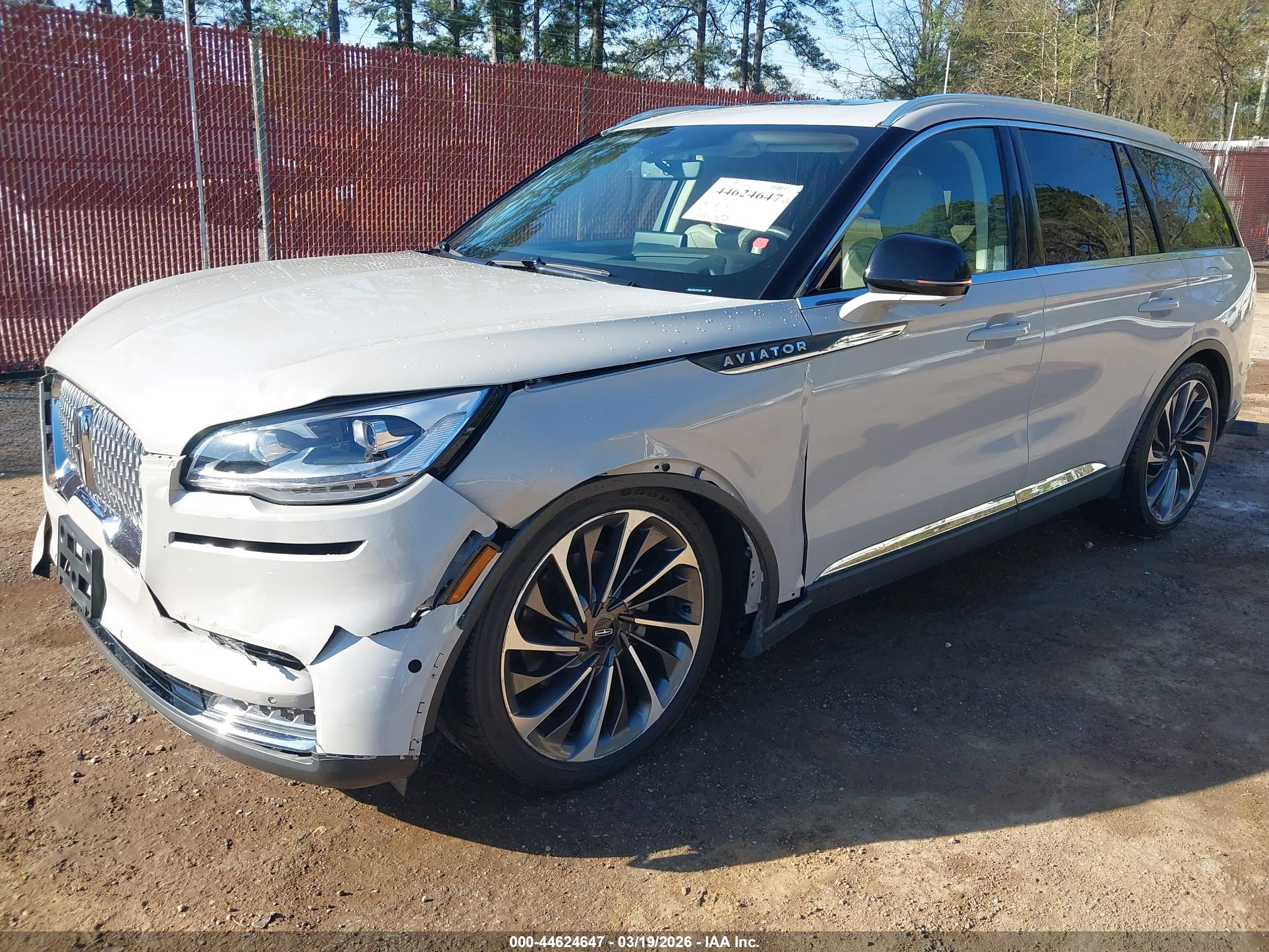 LINCOLN AVIATOR image 2