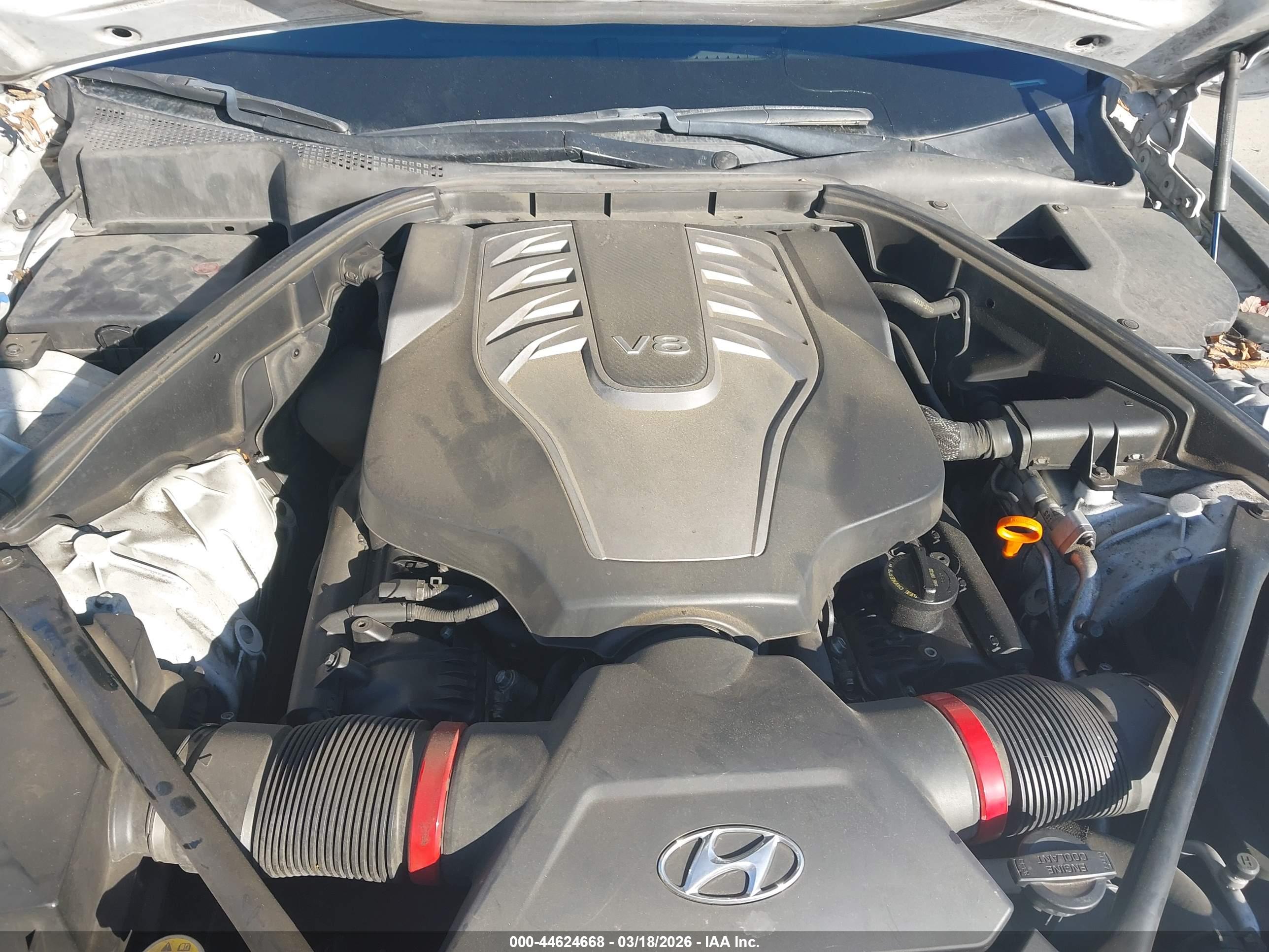 HYUNDAI GENESIS image 10