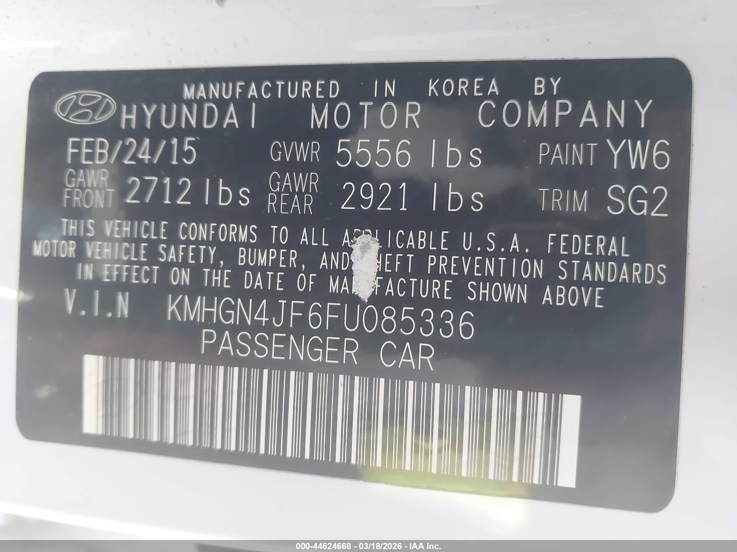 HYUNDAI GENESIS image 9