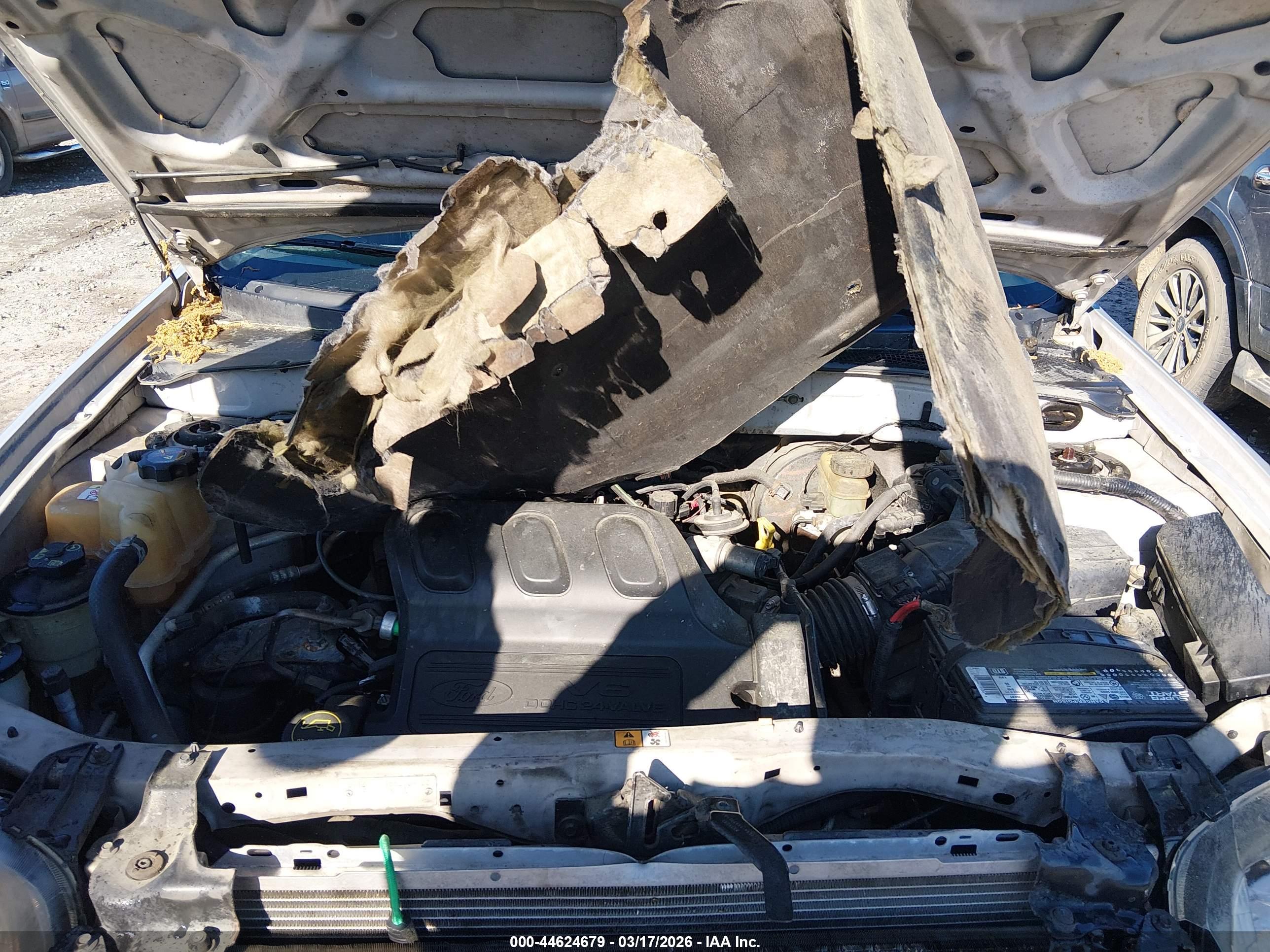 FORD ESCAPE image 10