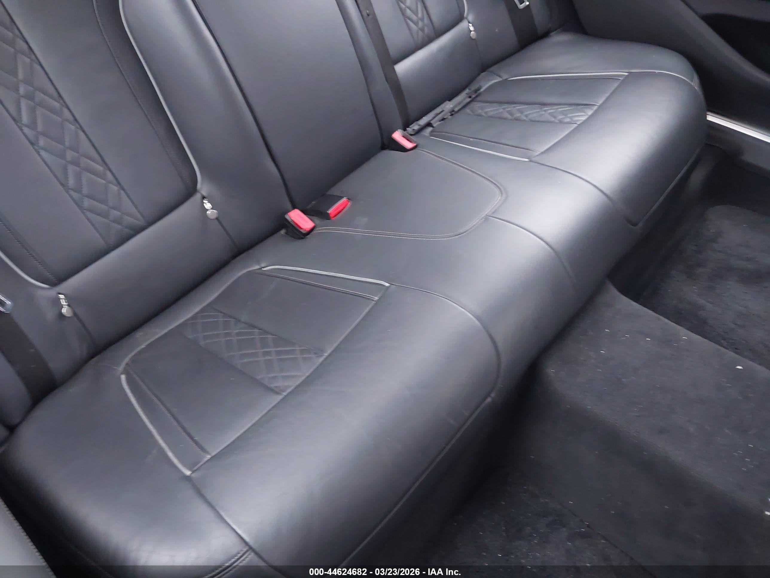 BMW 740I image 8