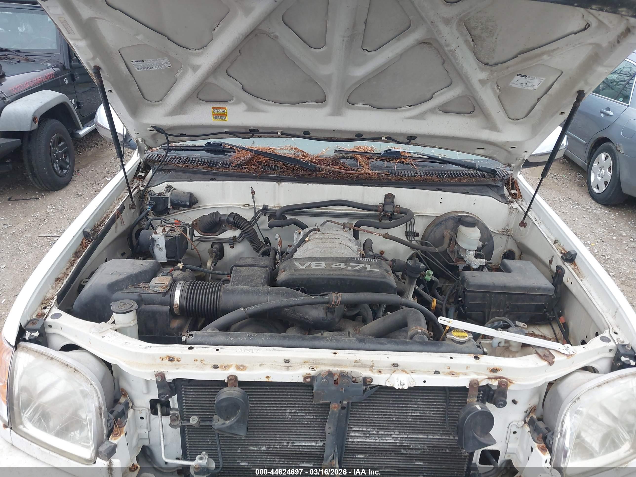 TOYOTA TUNDRA image 10
