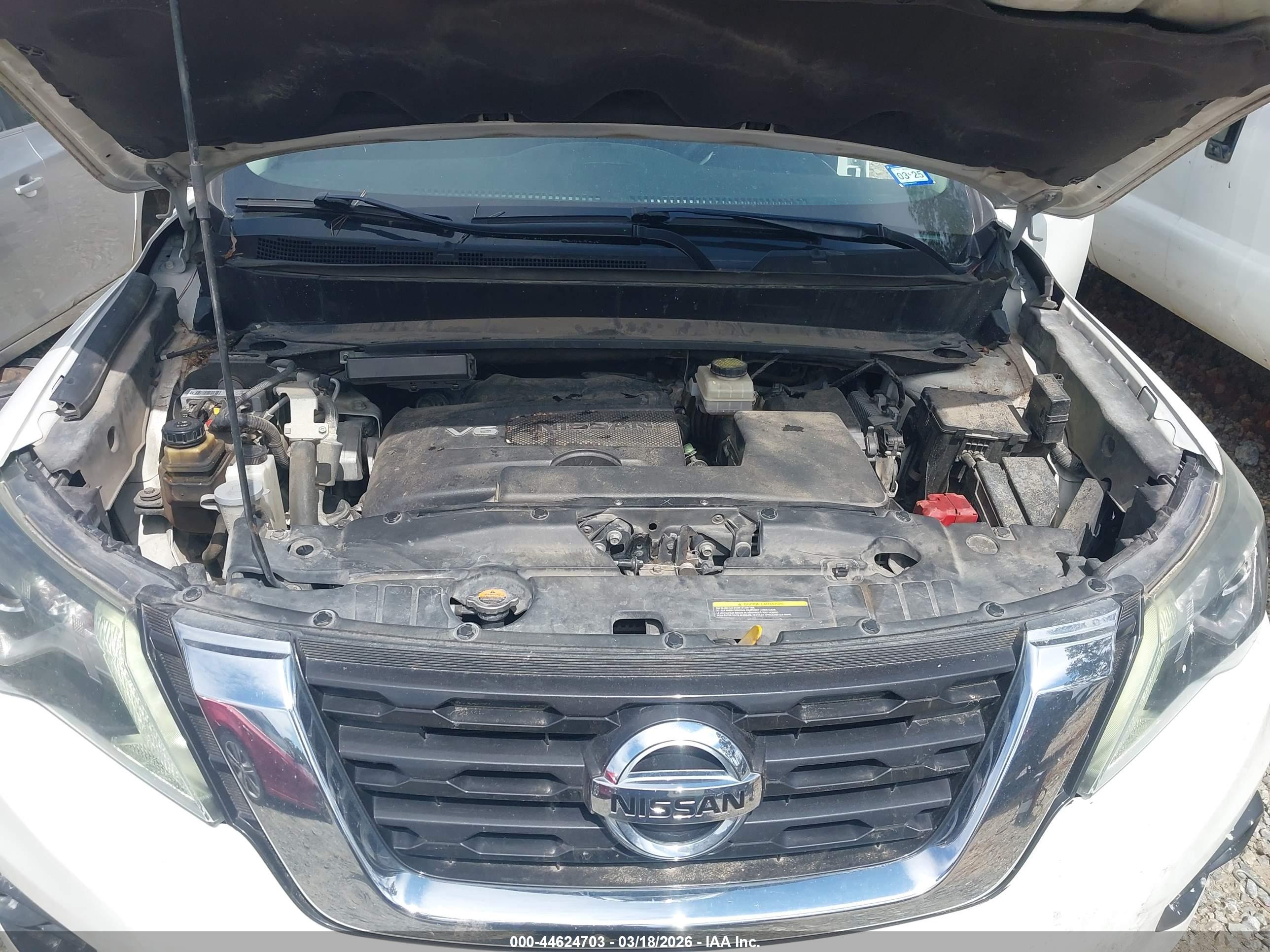 NISSAN PATHFINDER image 10