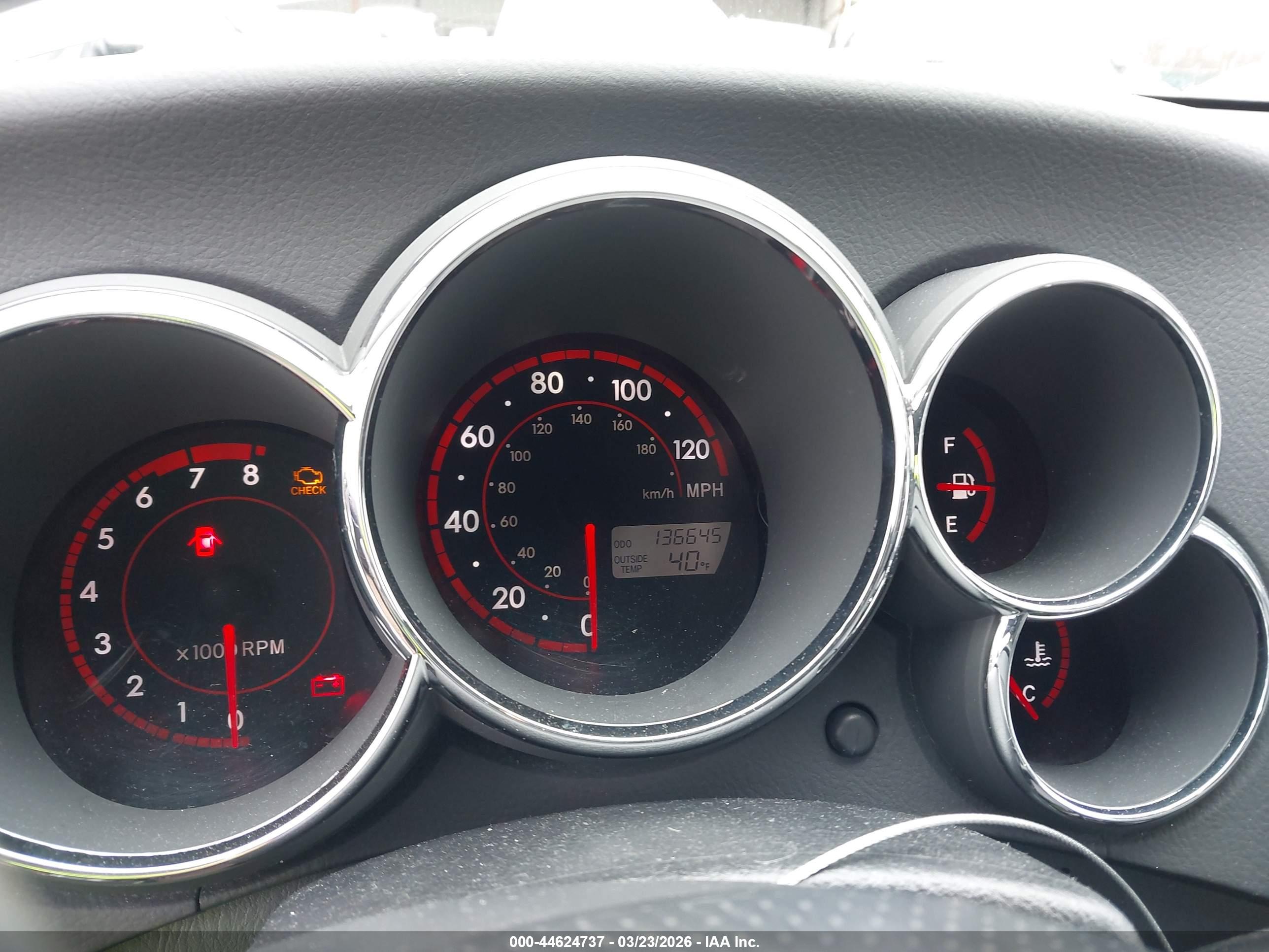 TOYOTA MATRIX image 7