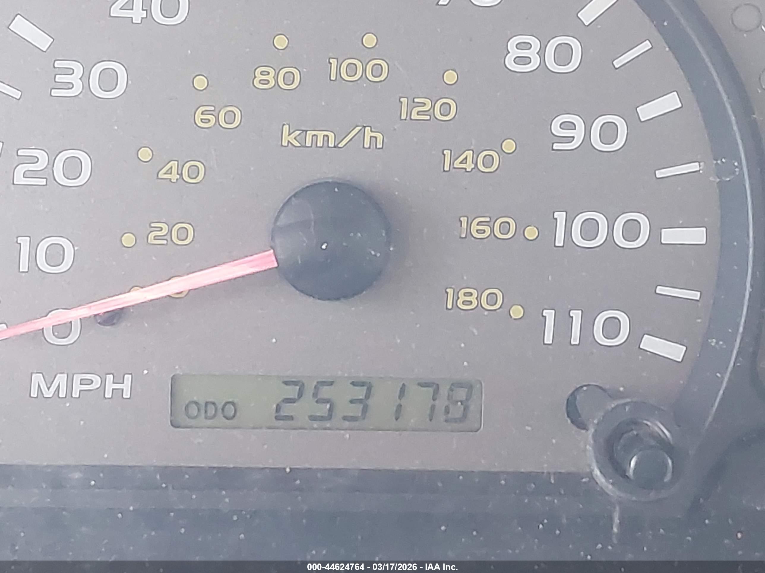 TOYOTA SEQUOIA image 7