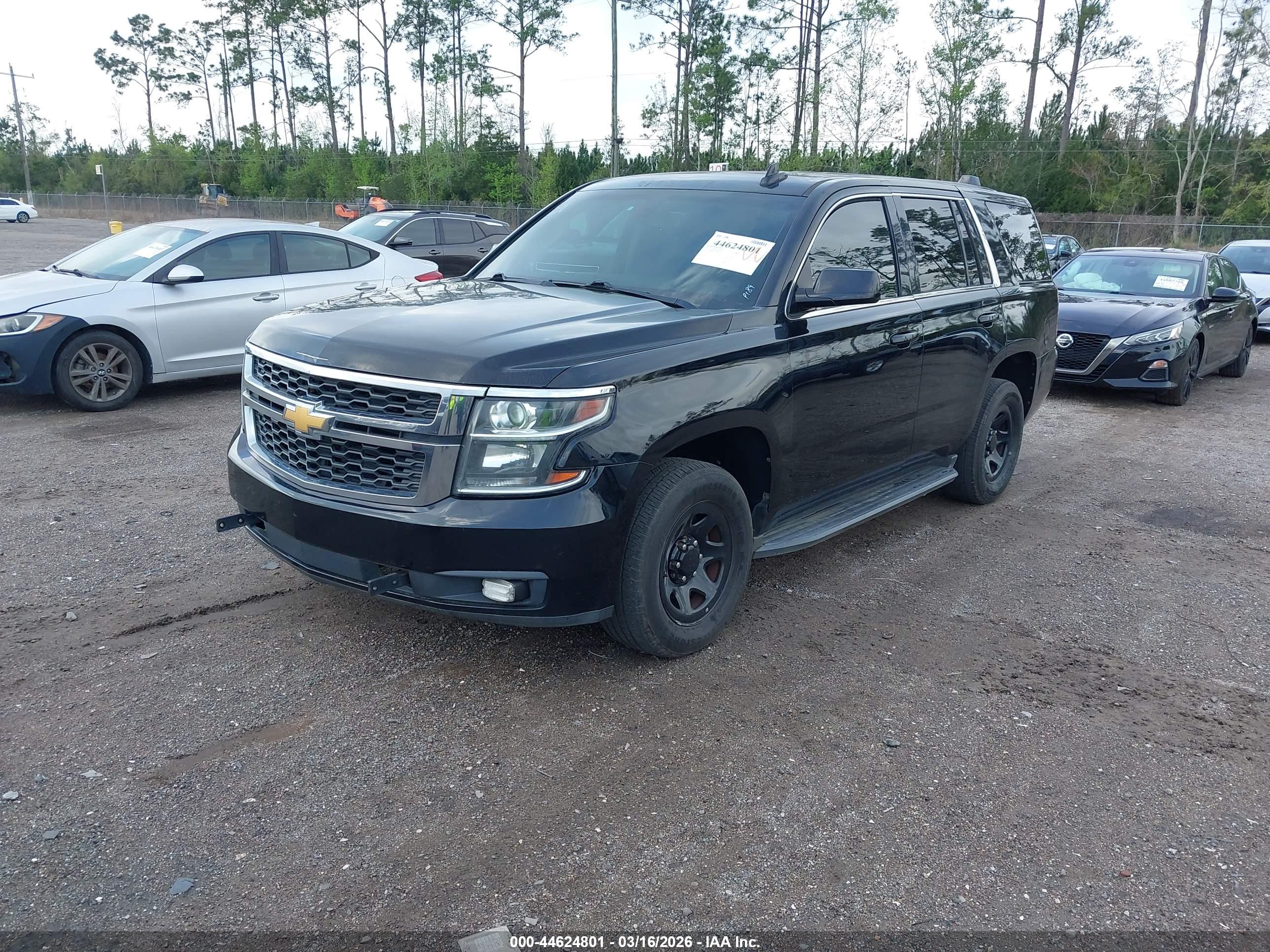 CHEVROLET TAHOE image 2