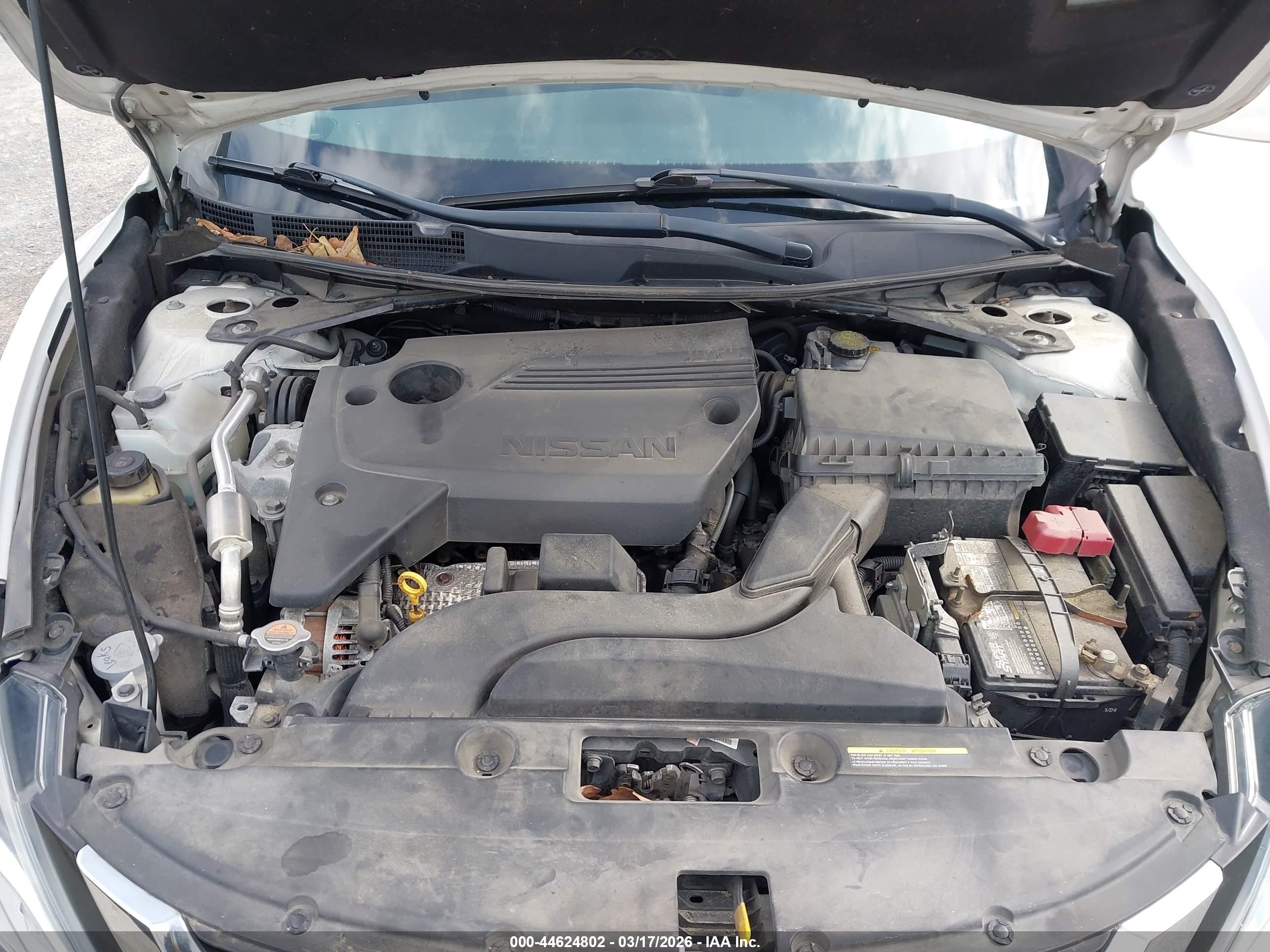 NISSAN ALTIMA image 10