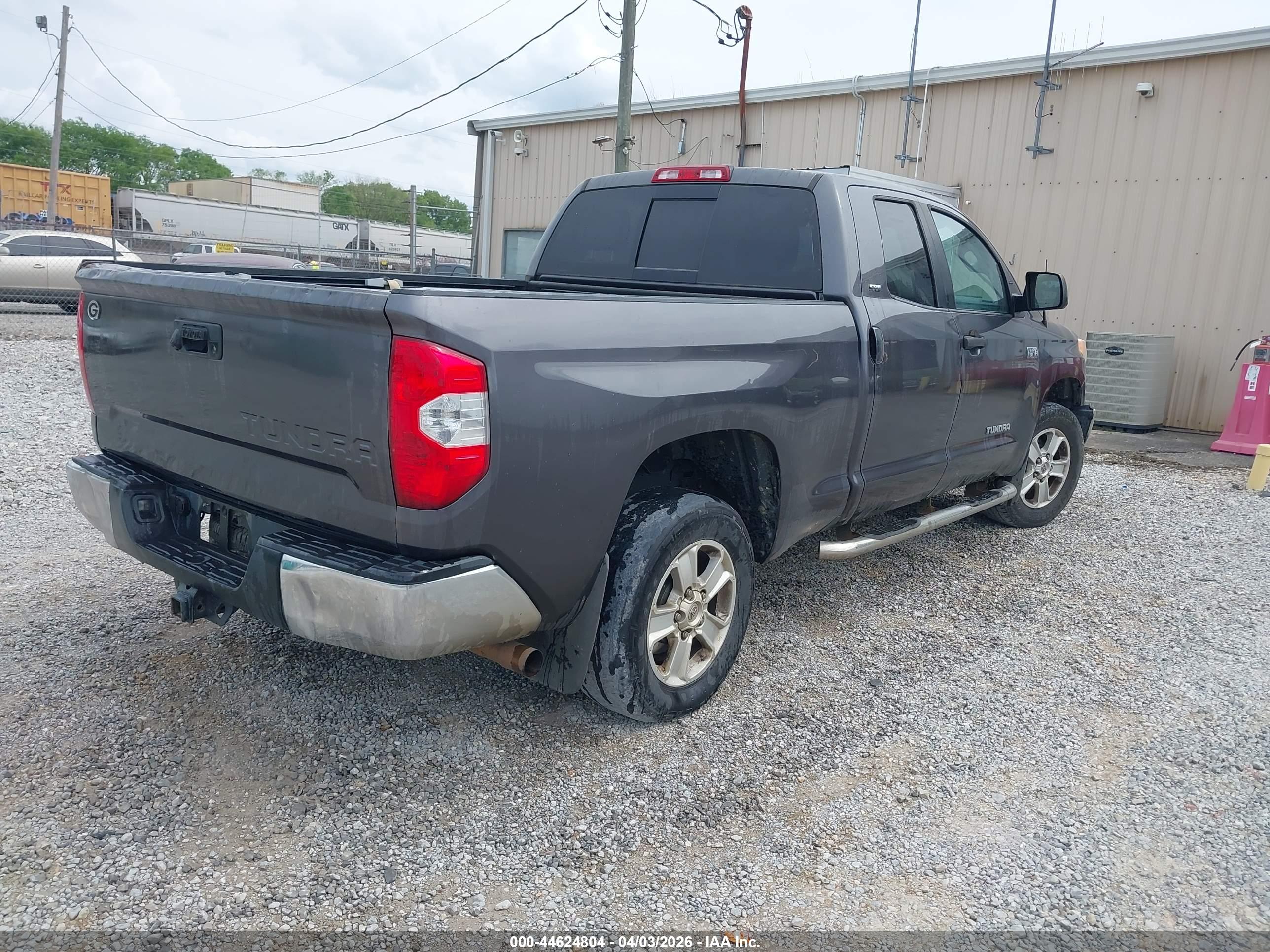 TOYOTA TUNDRA image 4