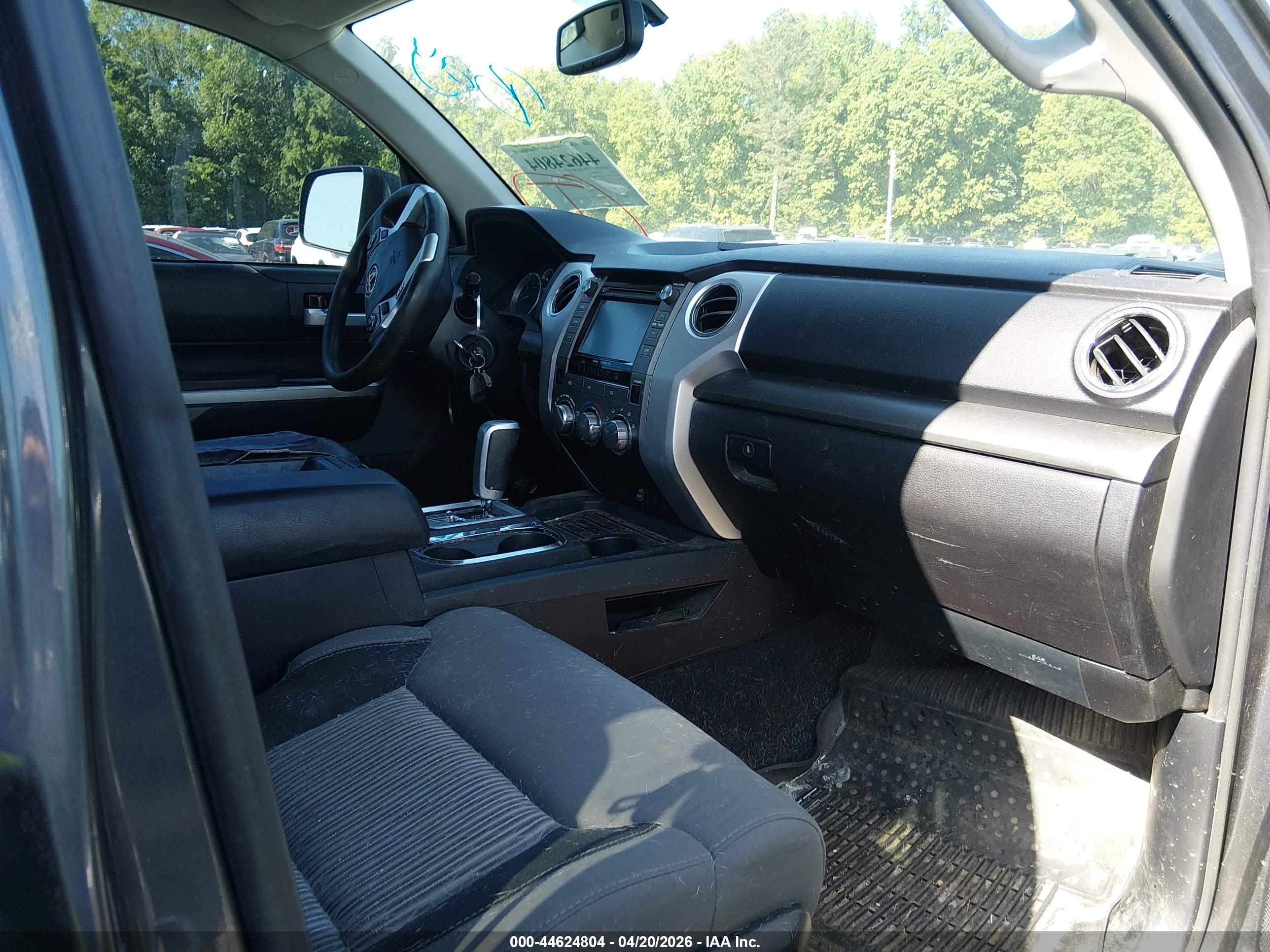 TOYOTA TUNDRA image 5