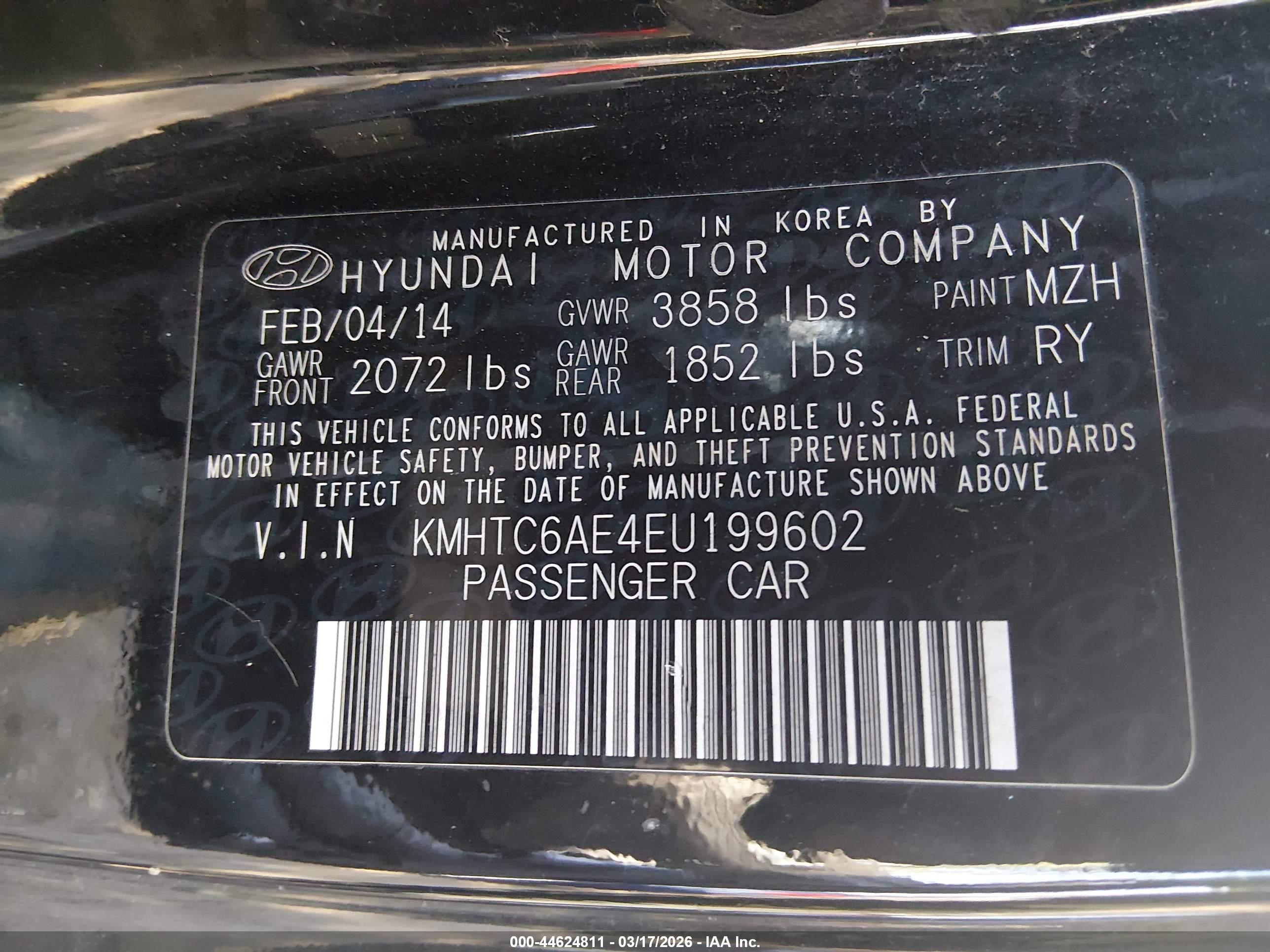 HYUNDAI VELOSTER image 9