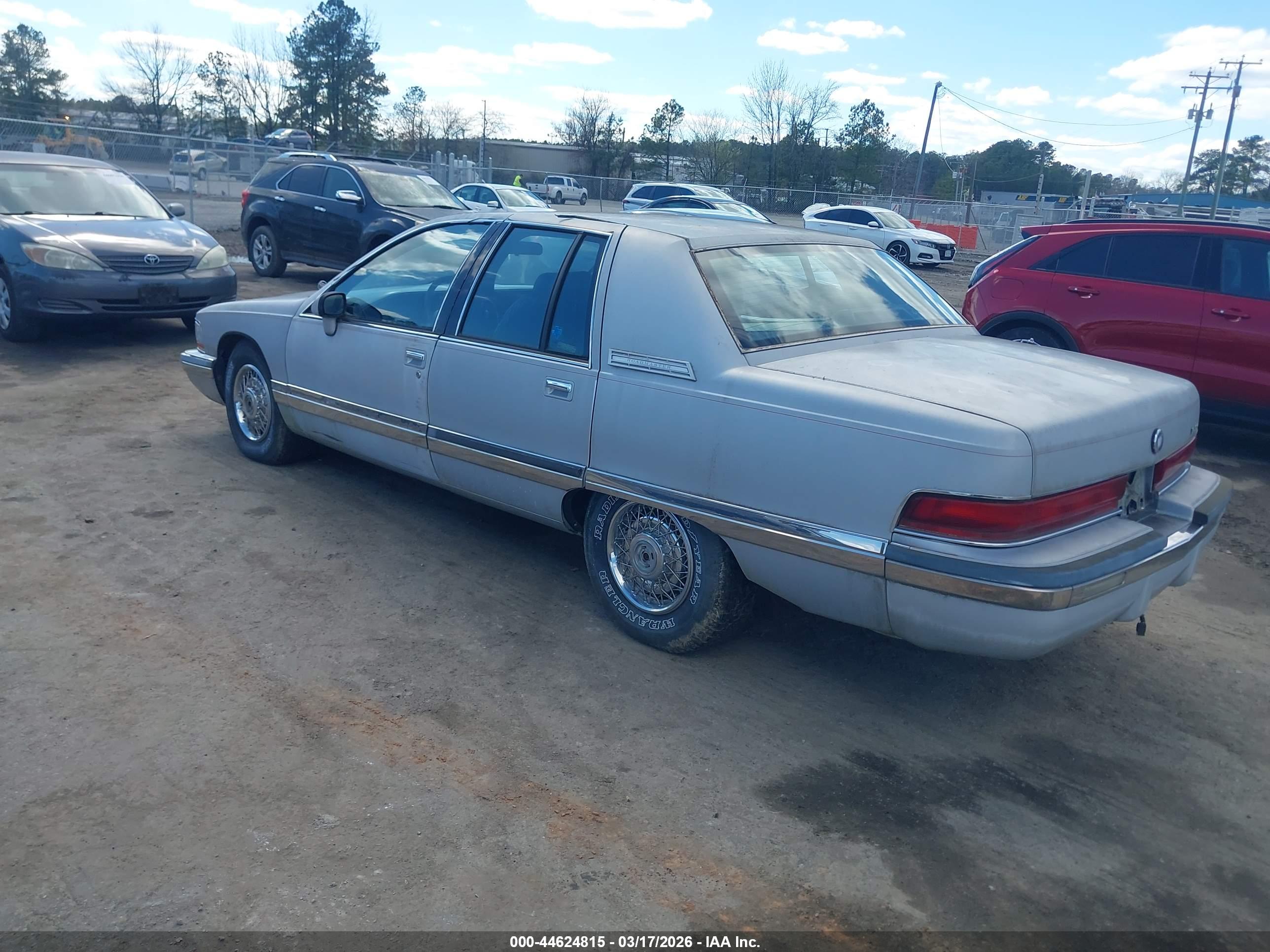 BUICK ROADMASTER image 3
