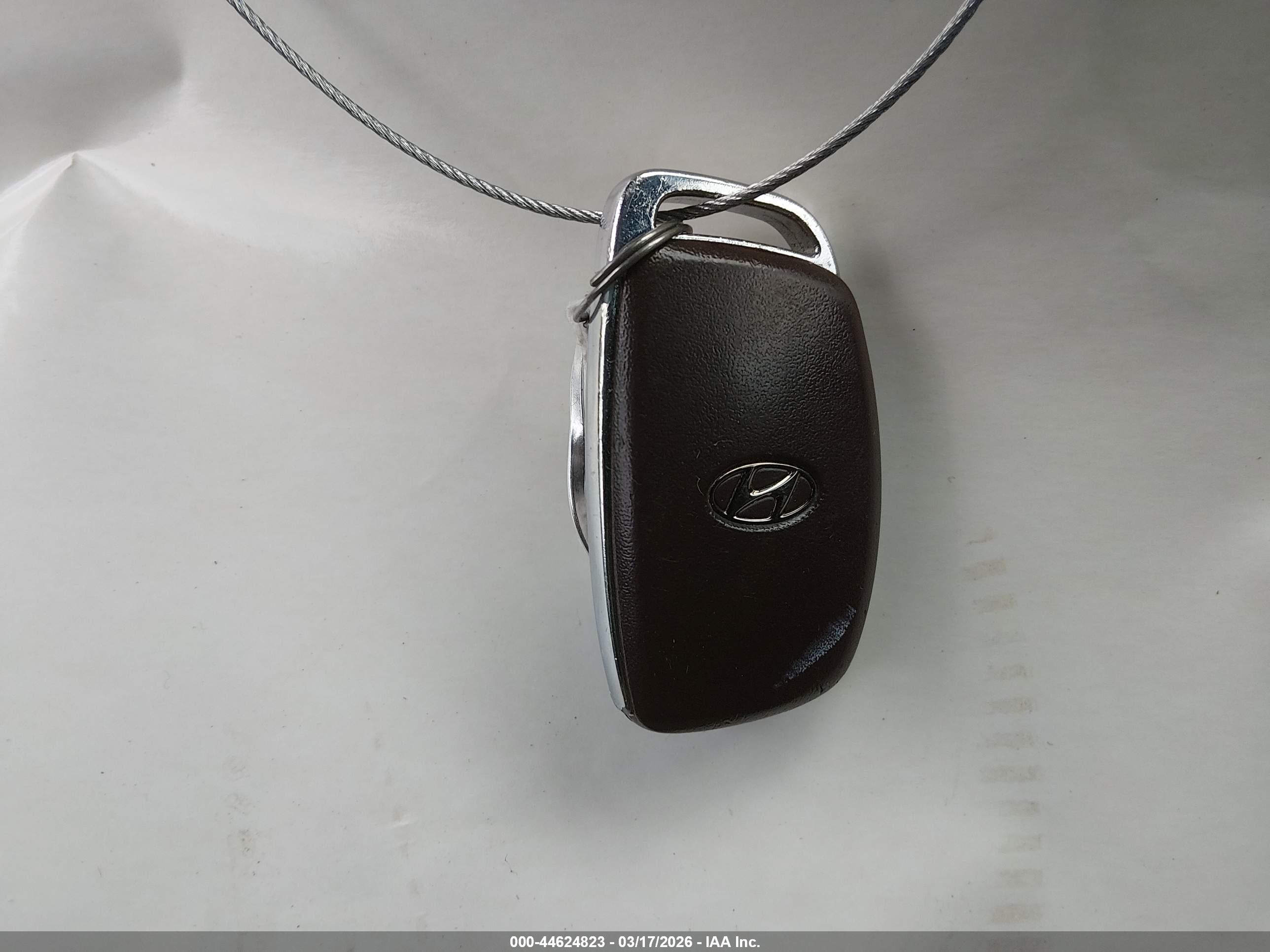 HYUNDAI SONATA image 11
