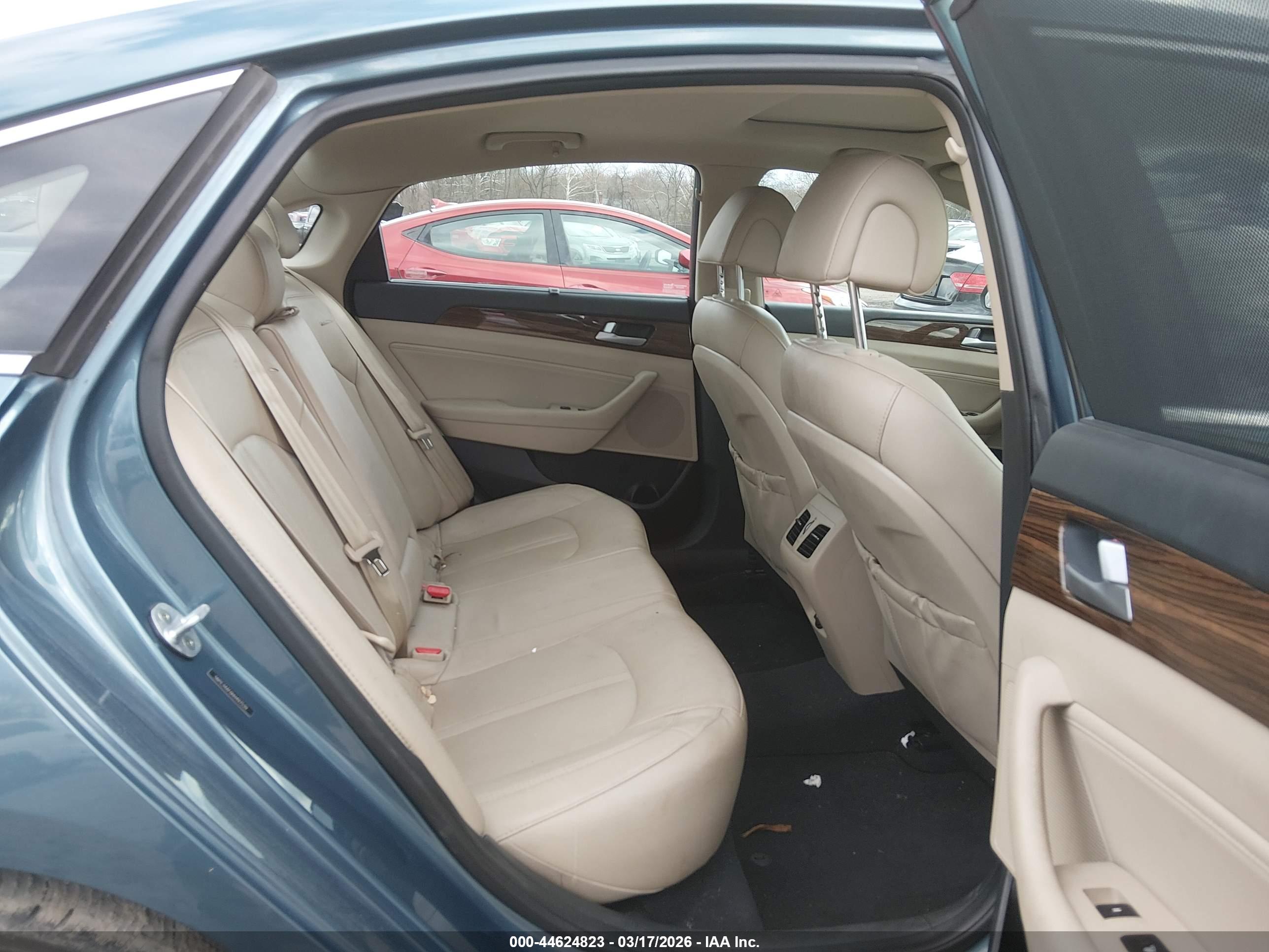 HYUNDAI SONATA image 8