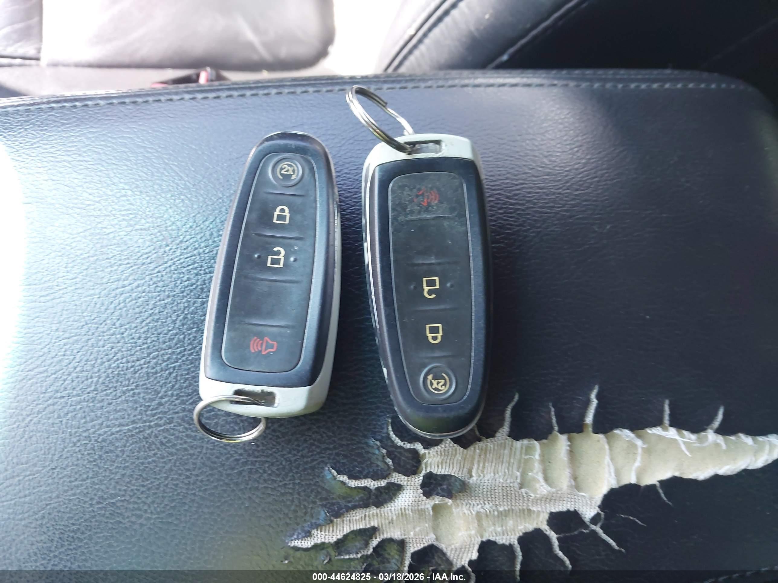 FORD EXPLORER image 11