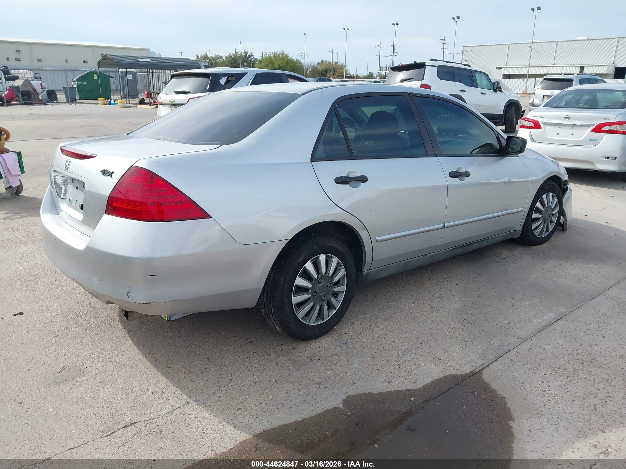 HONDA ACCORD image 4
