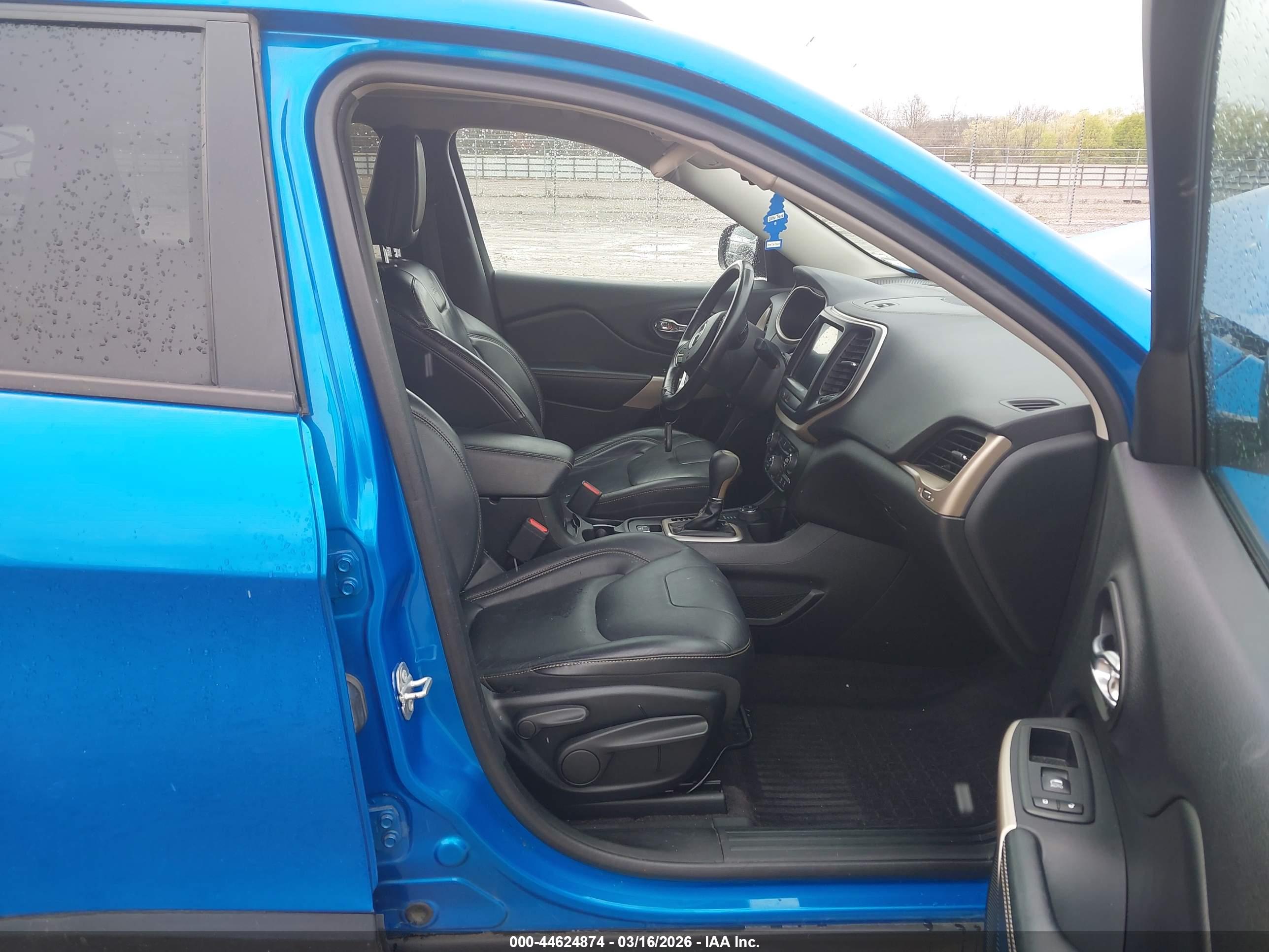 JEEP CHEROKEE image 5
