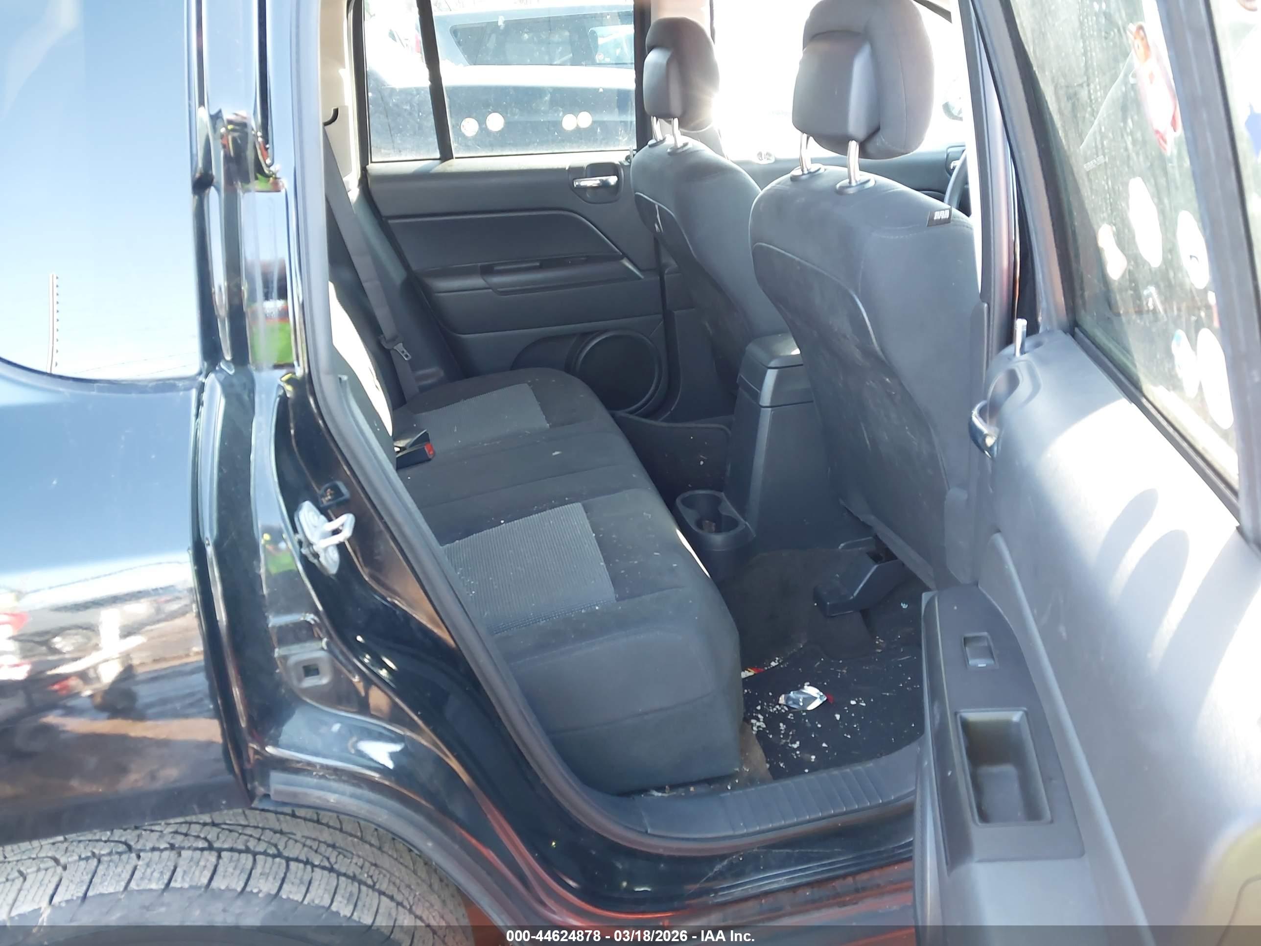 JEEP COMPASS image 8