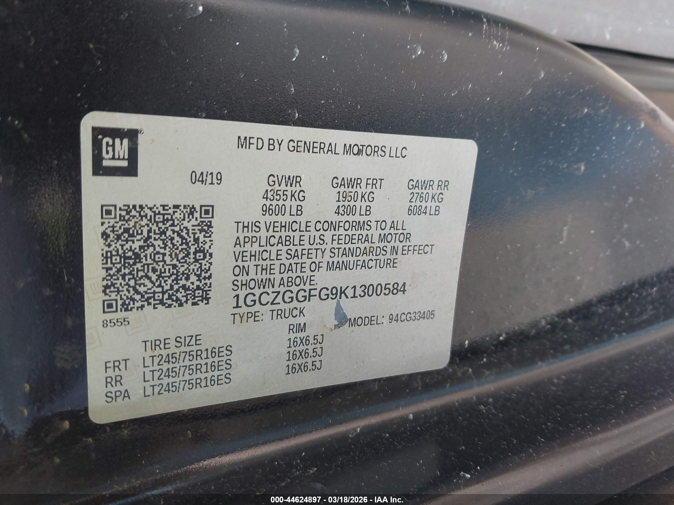 CHEVROLET EXPRESS image 9