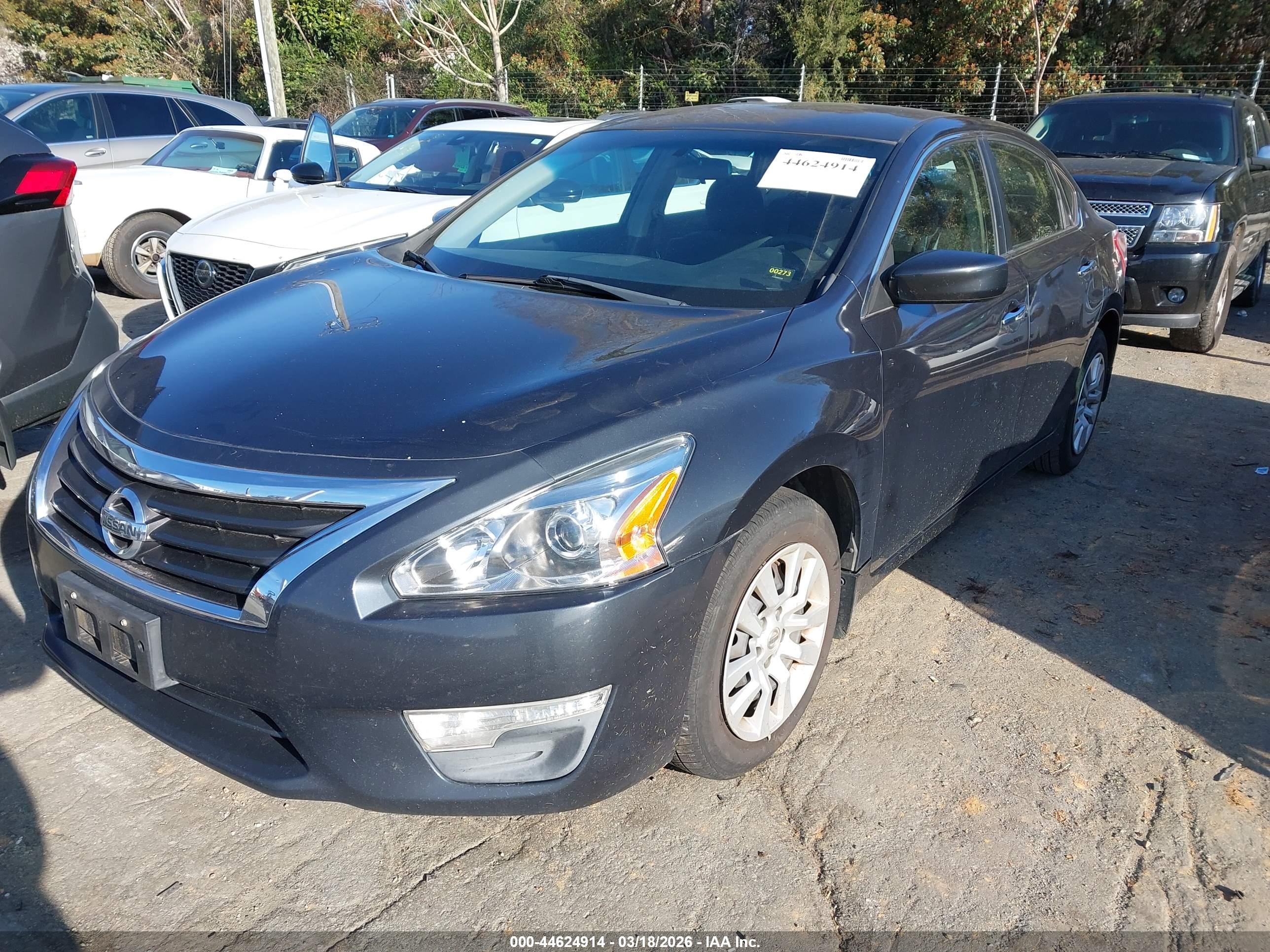 NISSAN ALTIMA image 6