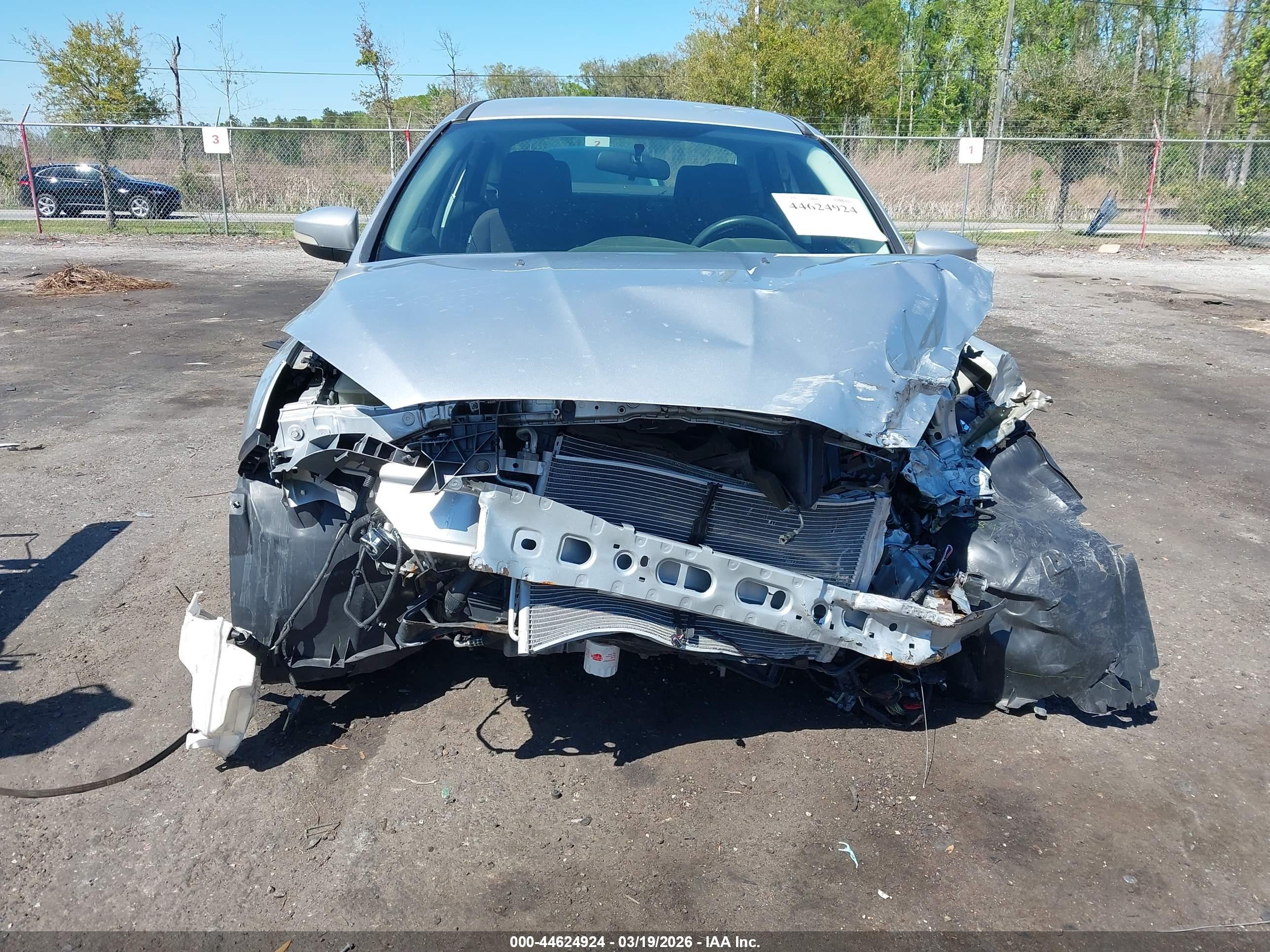 FORD FOCUS image 6
